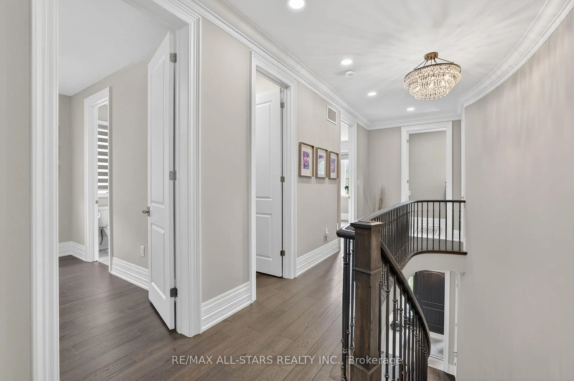 Photo 23 of 10 Forest Grove Court, Aurora, Rural Aurora — HOMEH