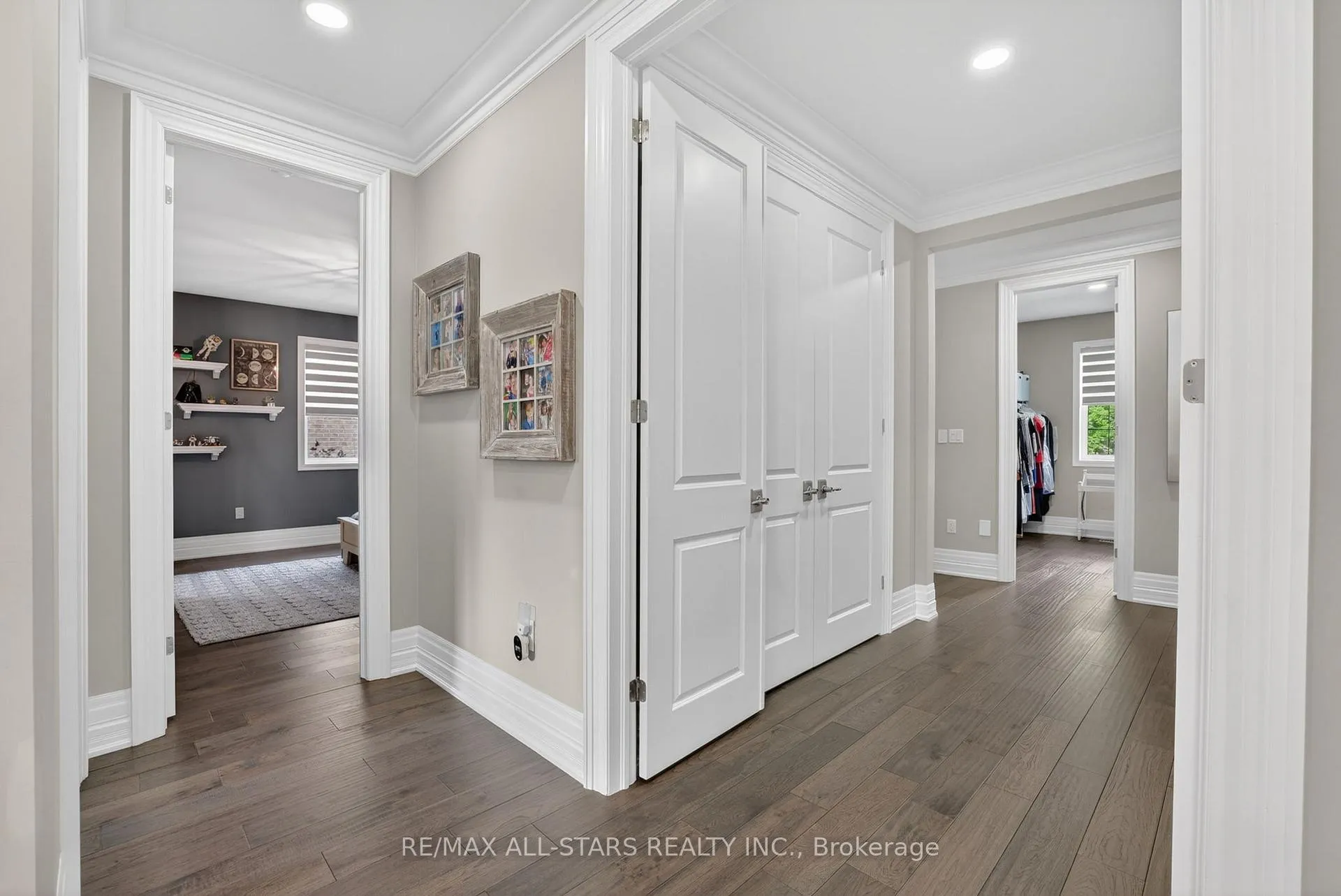 Photo 24 of 10 Forest Grove Court, Aurora, Rural Aurora — HOMEH