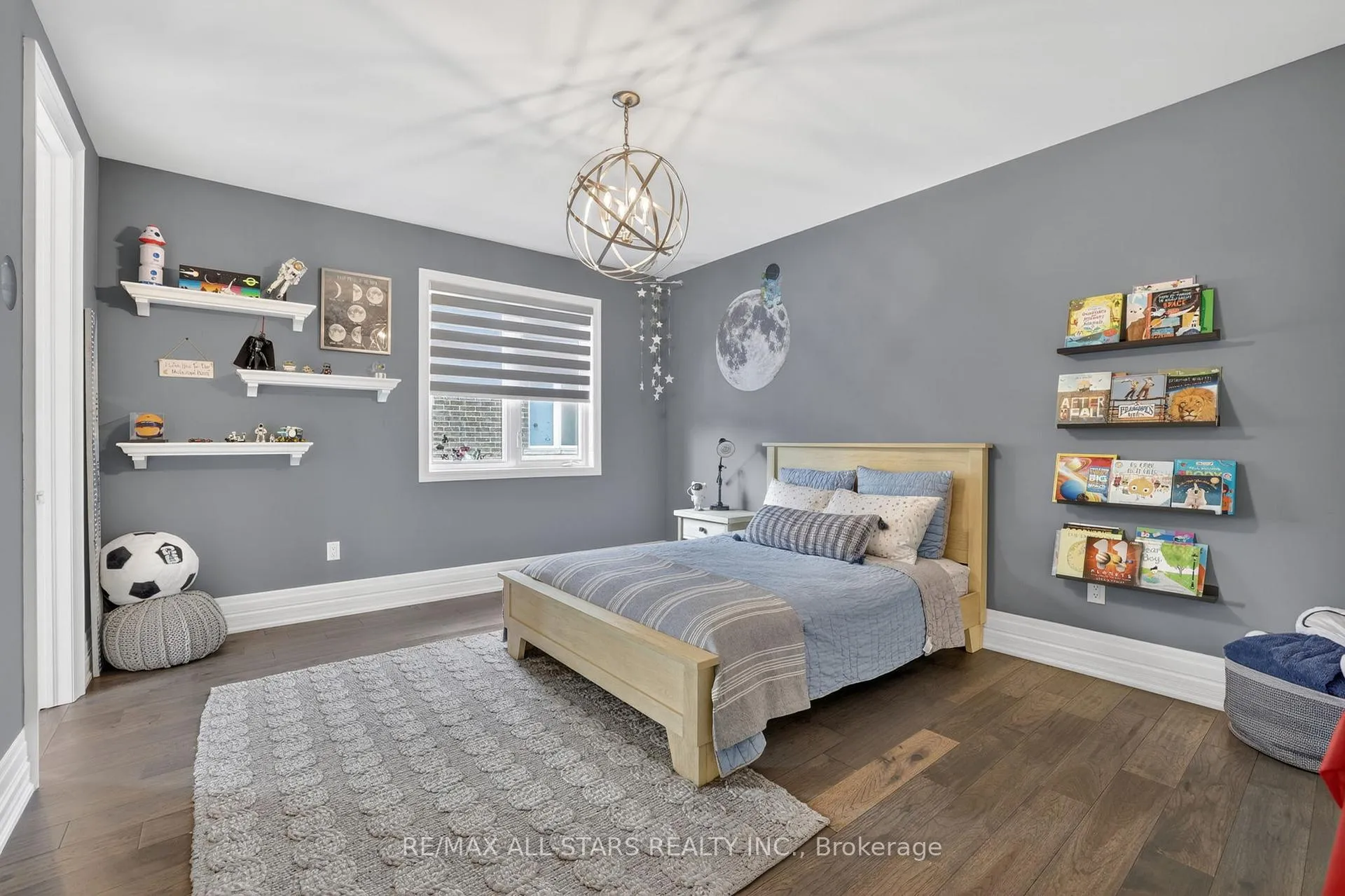 Photo 29 of 10 Forest Grove Court, Aurora, Rural Aurora — HOMEH