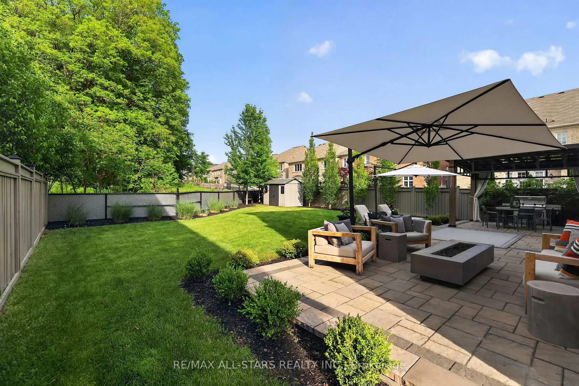 Photo 45 of 10 Forest Grove Court, Aurora, Rural Aurora — HOMEH