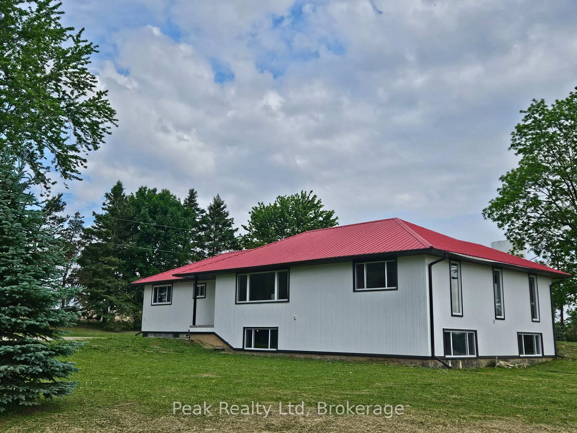Photo 1 of 38934 Belgrave Road, North Huron, East Wawanosh — HOMEH