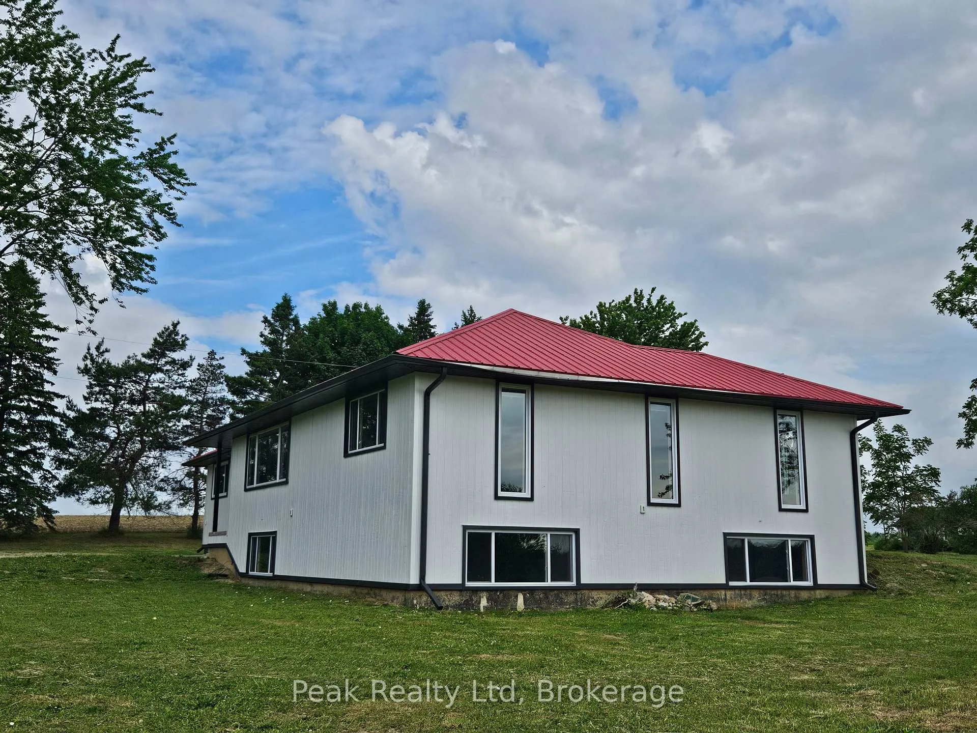 Photo 2 of 38934 Belgrave Road, North Huron, East Wawanosh — HOMEH