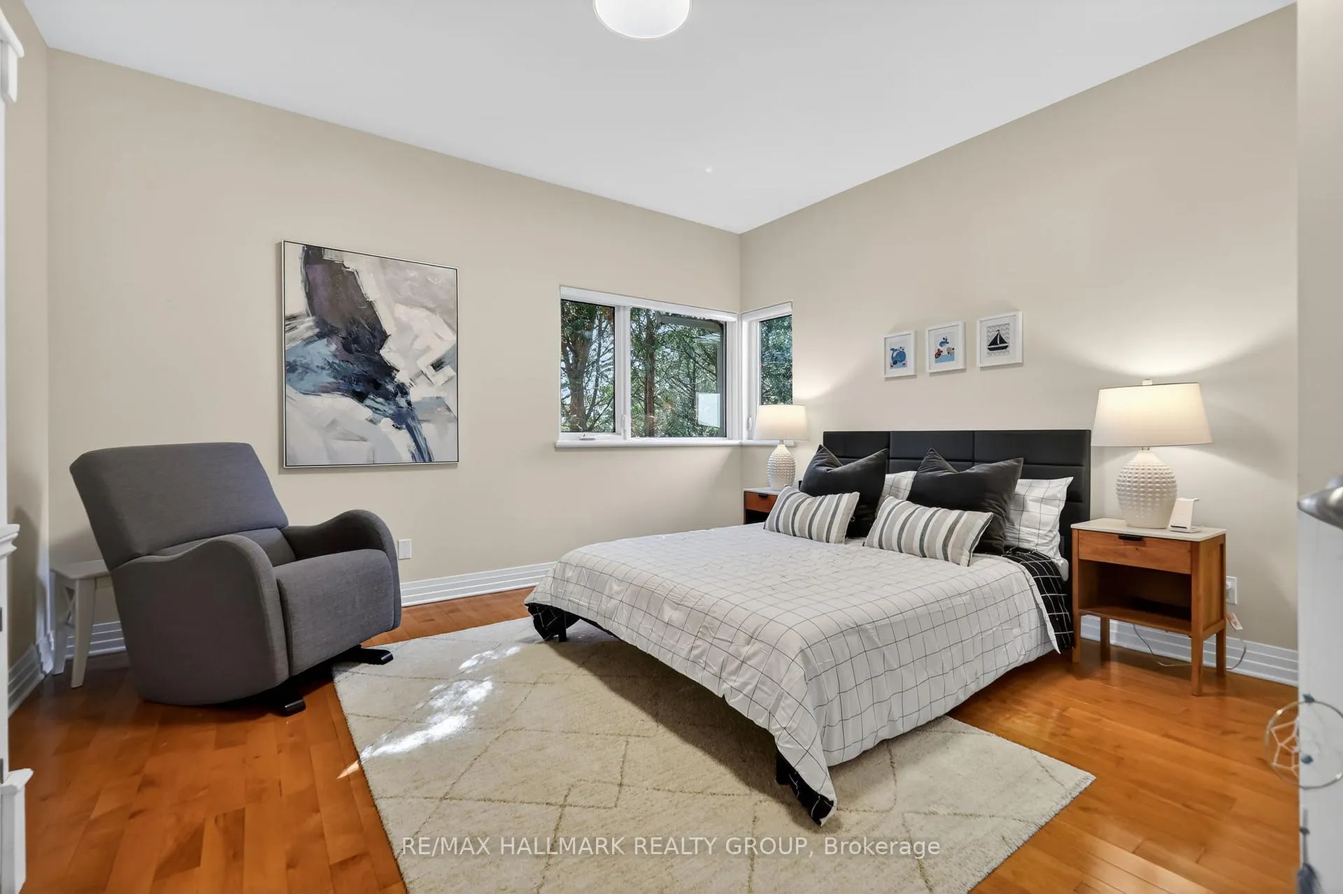 Photo 22 of 1934 Lenester Avenue, Ottawa, McKellar Heights/Glabar Park — HOMEH