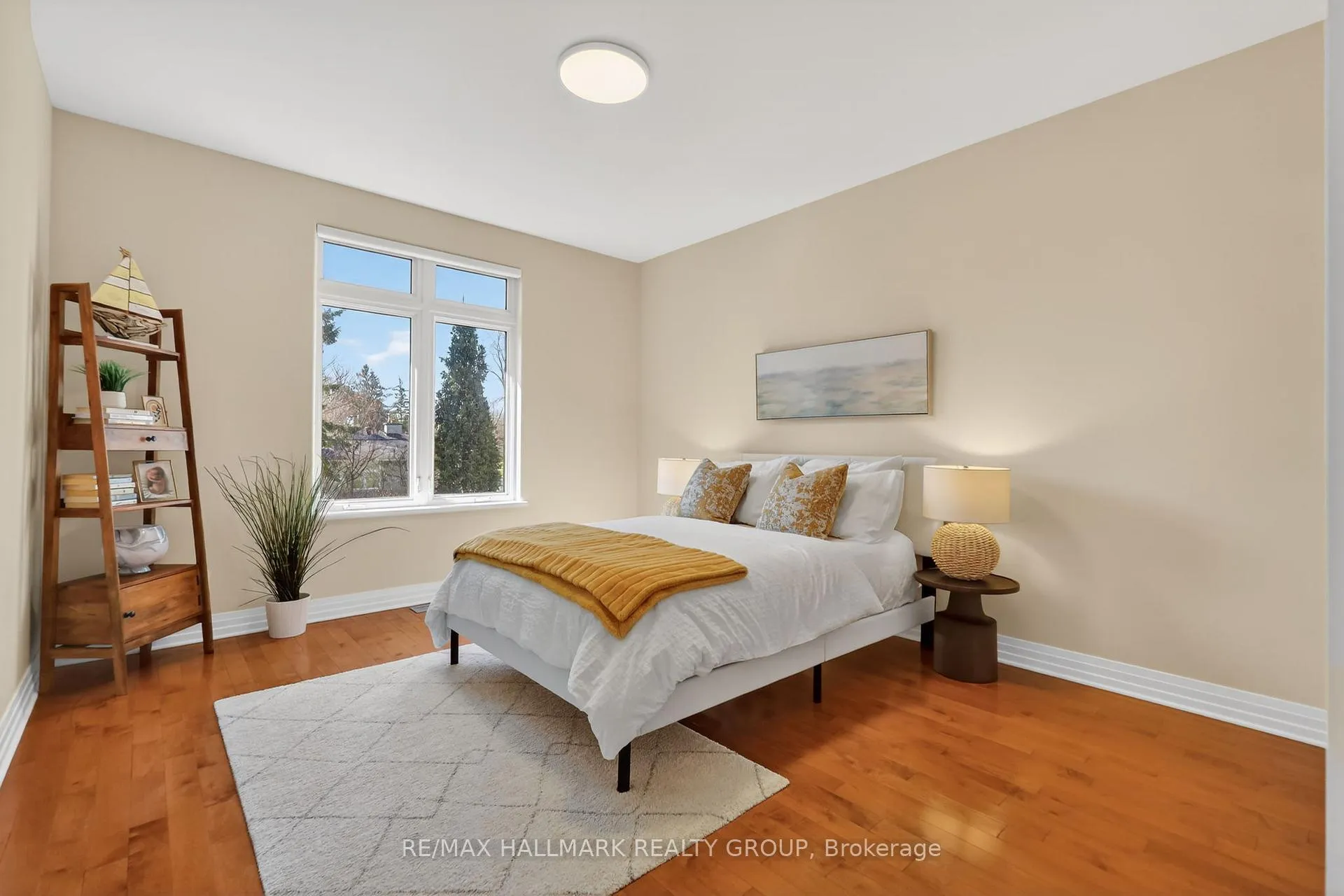 Photo 23 of 1934 Lenester Avenue, Ottawa, McKellar Heights/Glabar Park — HOMEH