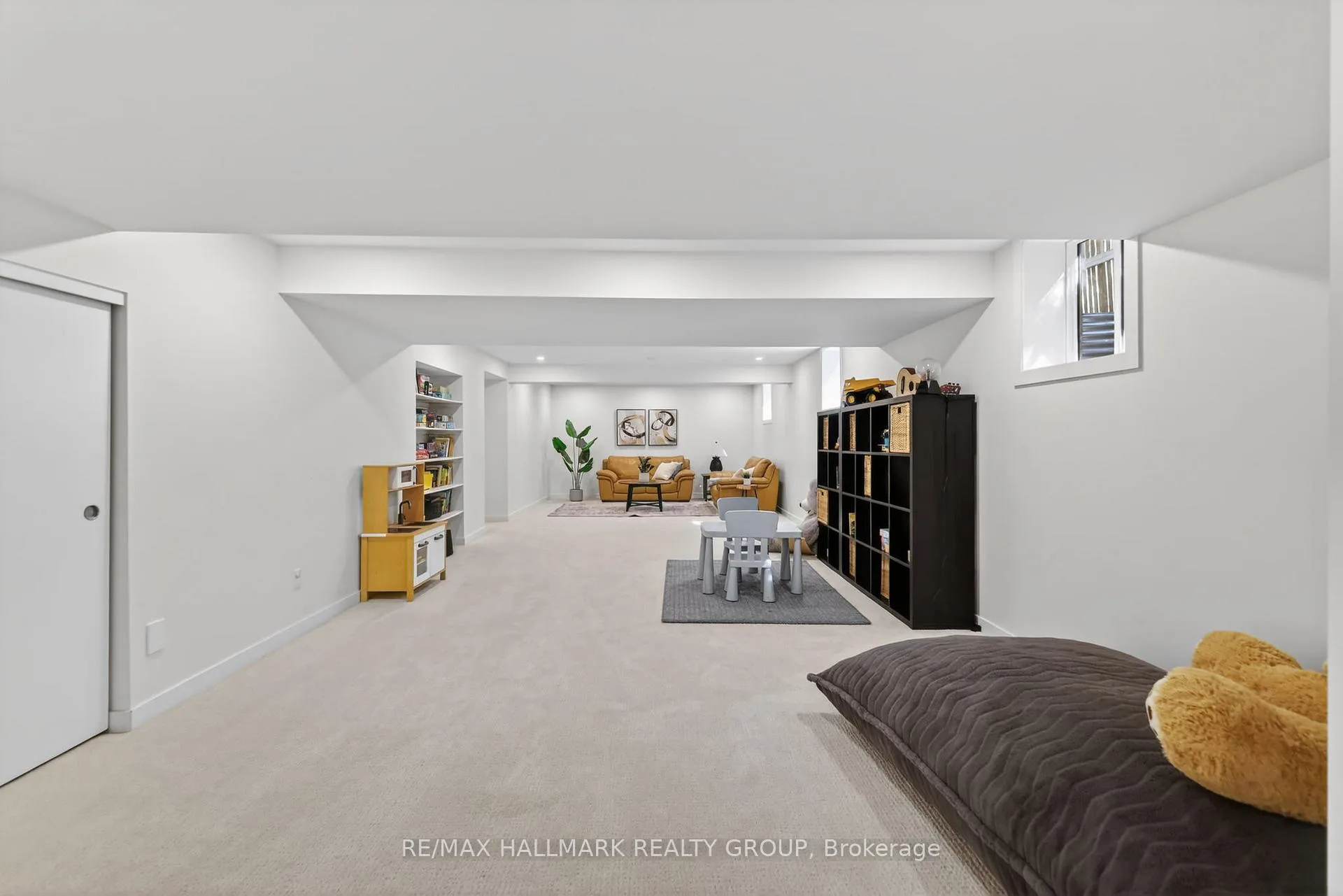 Photo 25 of 1934 Lenester Avenue, Ottawa, McKellar Heights/Glabar Park — HOMEH