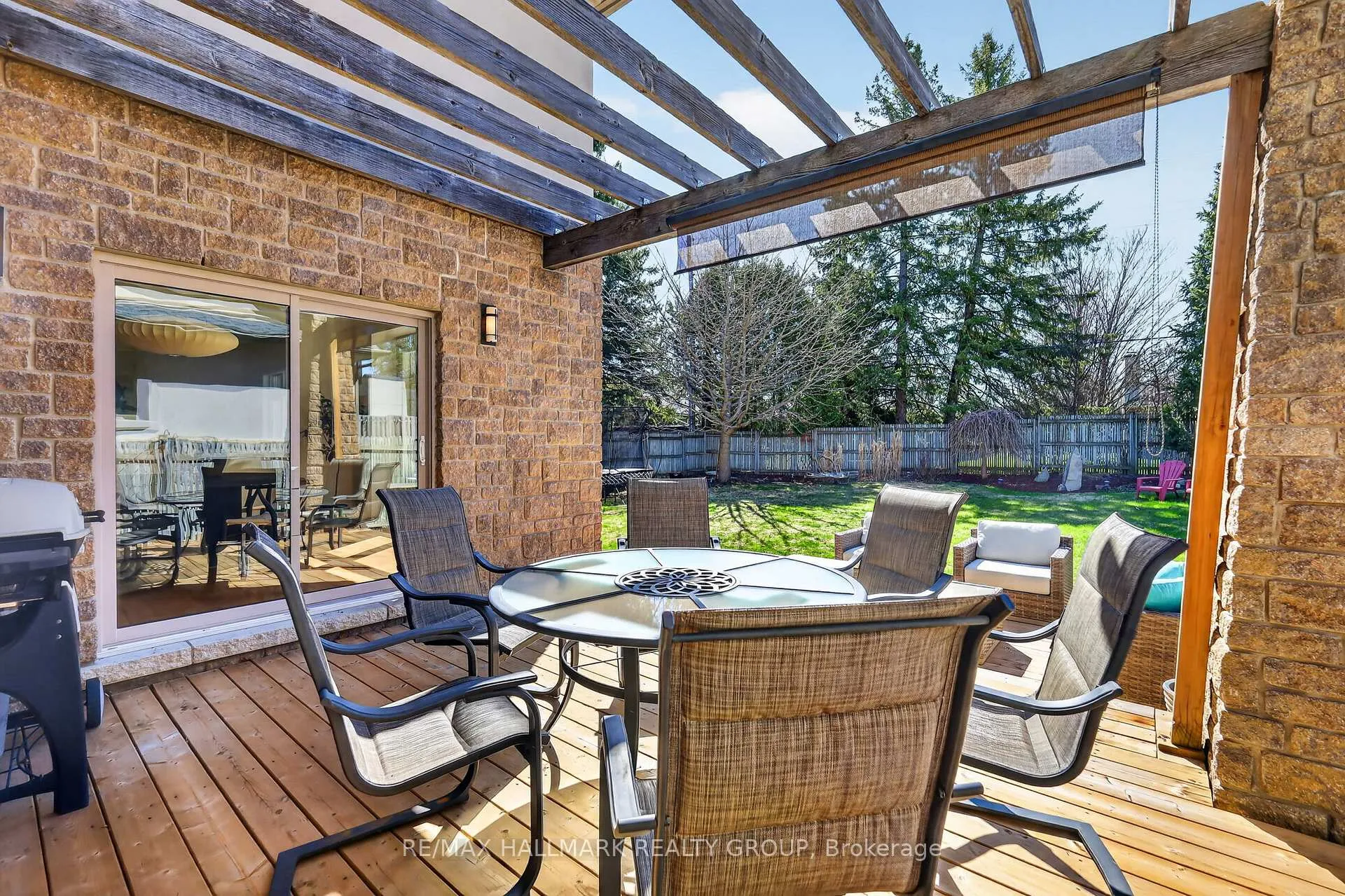 Photo 45 of 1934 Lenester Avenue, Ottawa, McKellar Heights/Glabar Park — HOMEH
