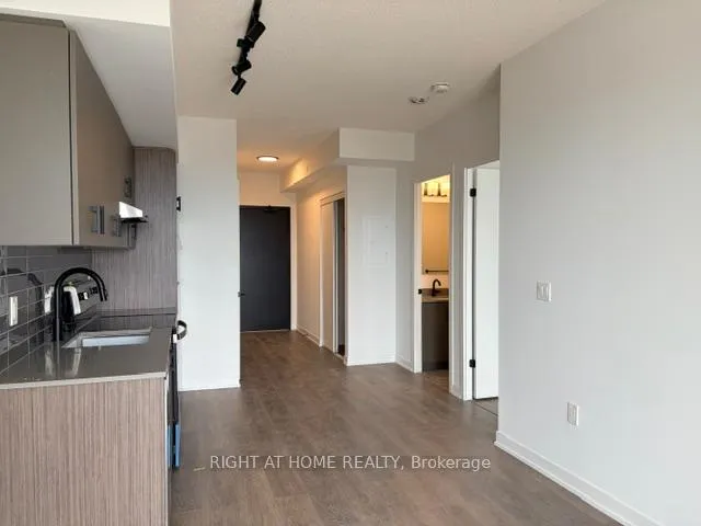 Photo 4 of Unit D801, 4878 Powers Common, Burlington, Alton — HOMEH