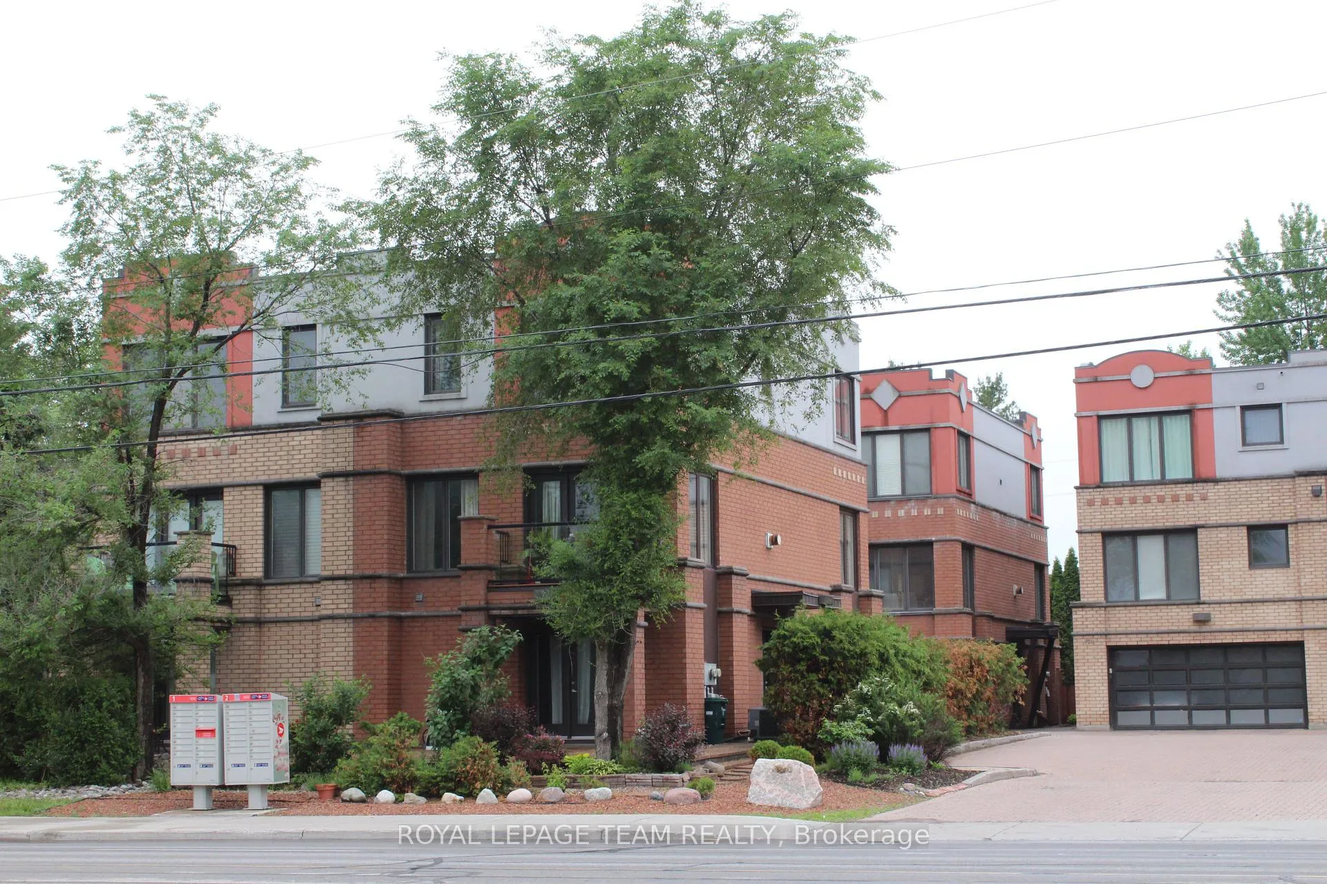 Photo 1 of 3358 Carling Avenue, Ottawa, Crystal Beach — HOMEH