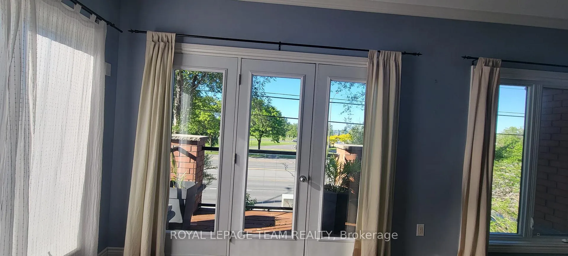 Photo 11 of 3358 Carling Avenue, Ottawa, Crystal Beach — HOMEH