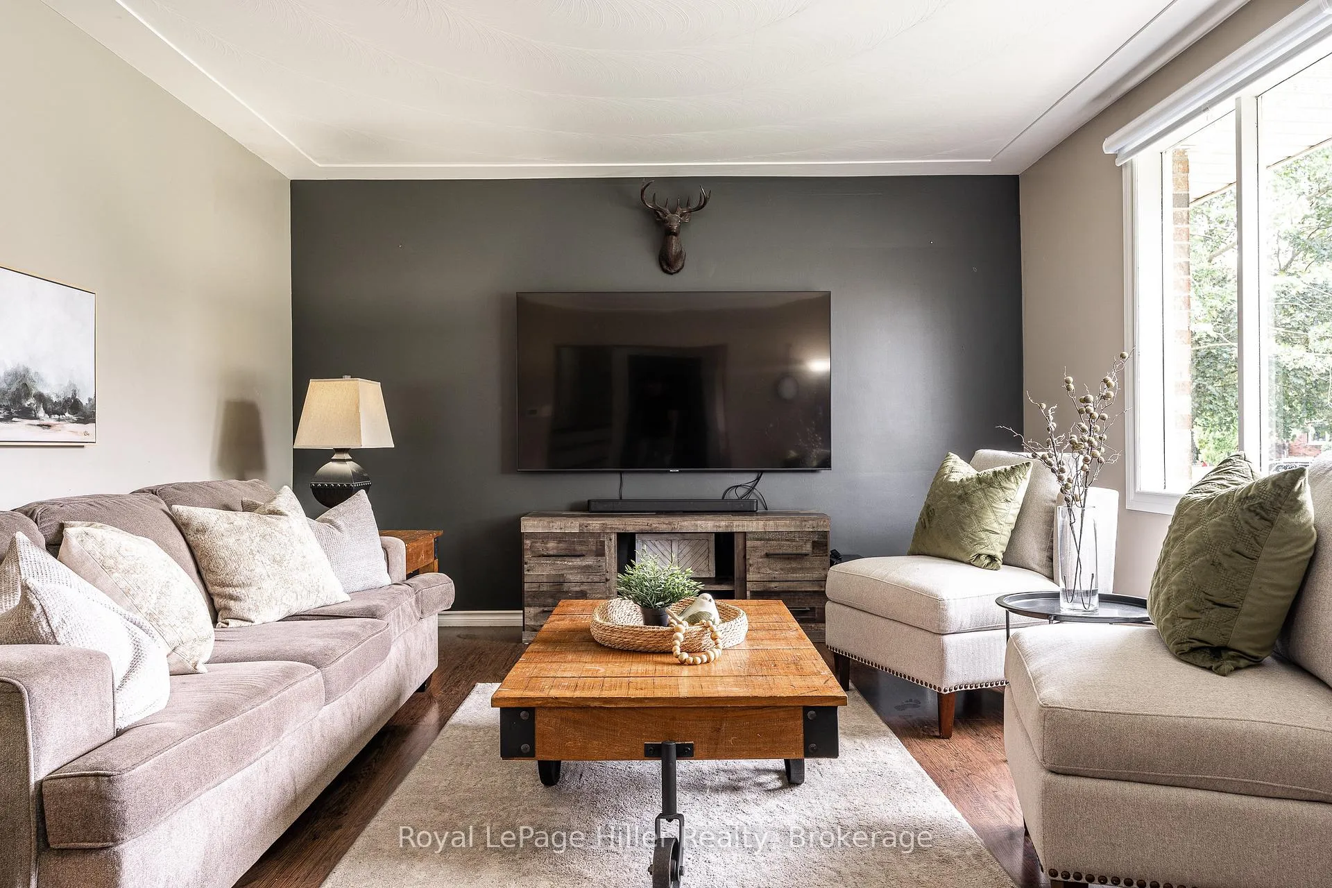 Photo 6 of 9 Simpson Court, Stratford — HOMEH