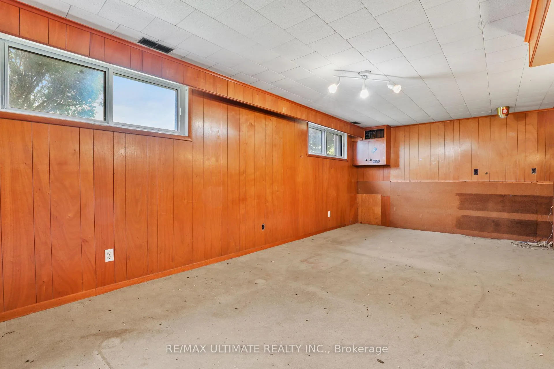 Photo 18 of 7 Eastpark Boulevard, Scarborough, Woburn — HOMEH