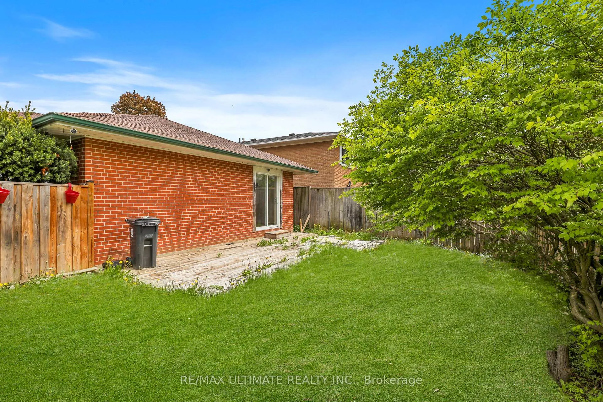 Photo 21 of 7 Eastpark Boulevard, Scarborough, Woburn — HOMEH
