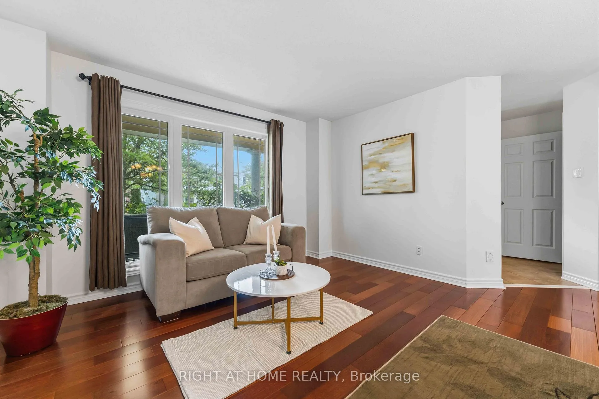Photo 7 of 467 Paul Metivier Drive, Ottawa, Barrhaven - Strandherd — HOMEH