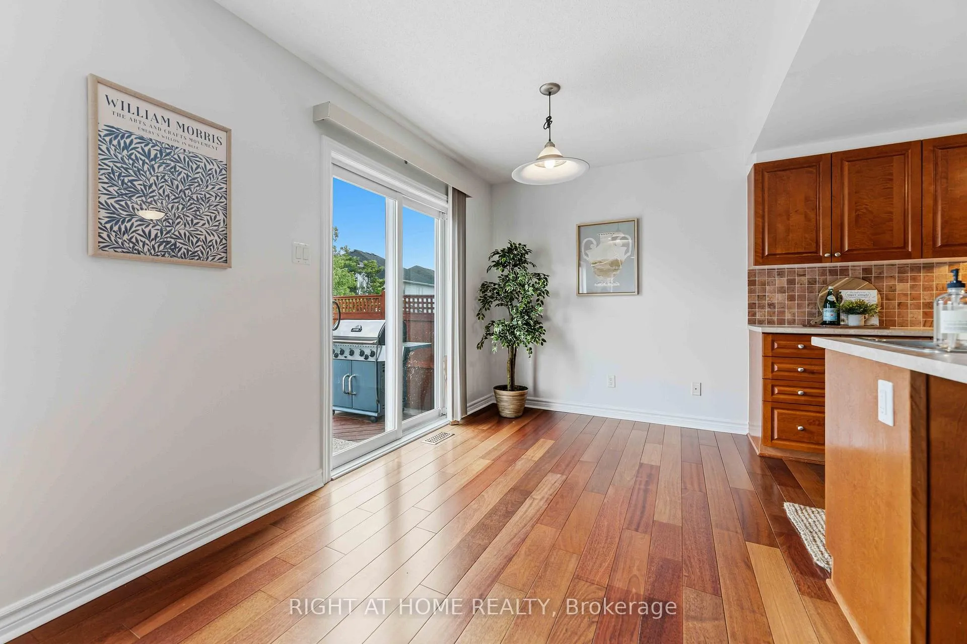 Photo 17 of 467 Paul Metivier Drive, Ottawa, Barrhaven - Strandherd — HOMEH