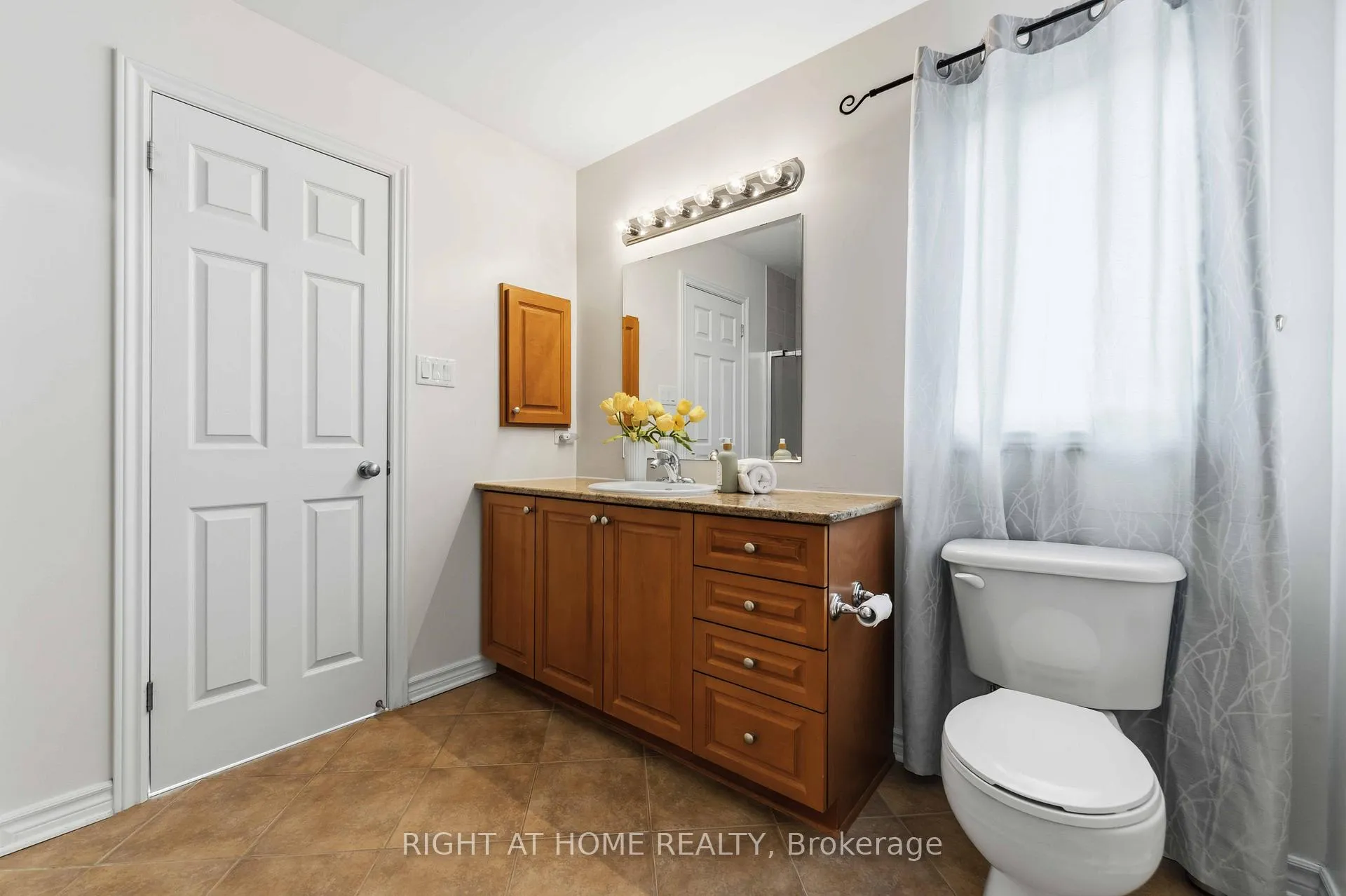 Photo 28 of 467 Paul Metivier Drive, Ottawa, Barrhaven - Strandherd — HOMEH