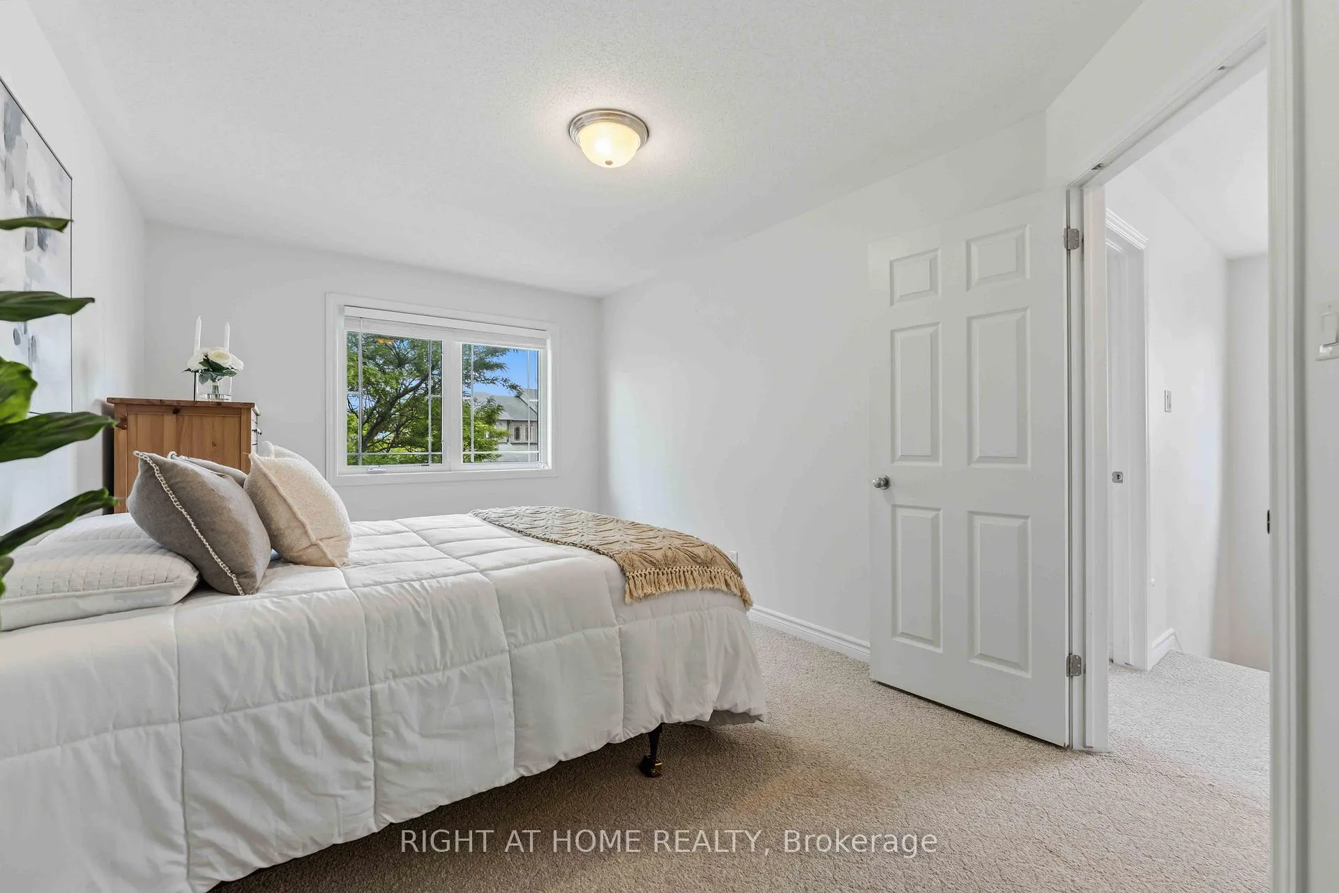 Photo 30 of 467 Paul Metivier Drive, Ottawa, Barrhaven - Strandherd — HOMEH