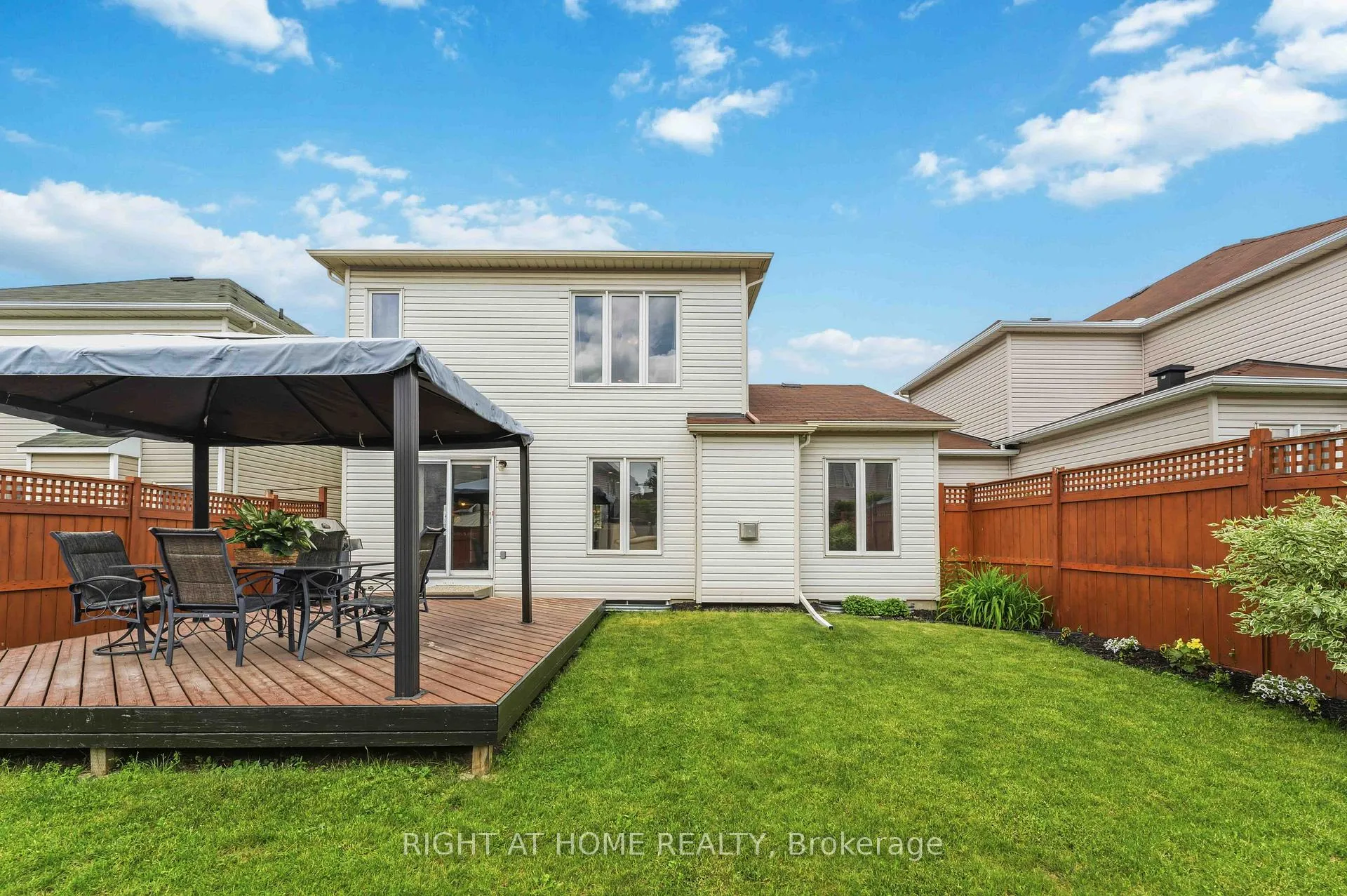 Photo 48 of 467 Paul Metivier Drive, Ottawa, Barrhaven - Strandherd — HOMEH