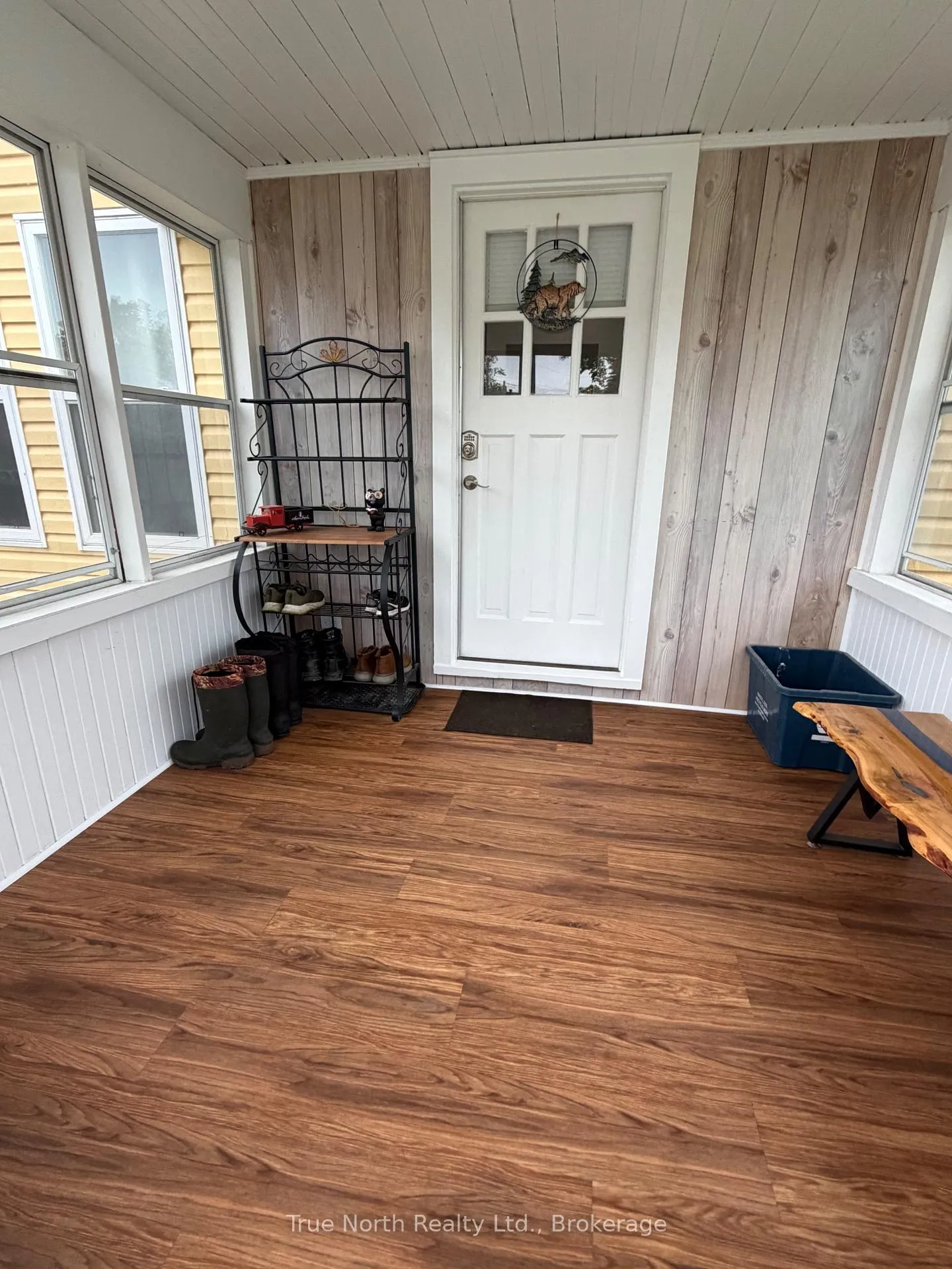 Photo 2 of 35 Devonshire Street, Kapuskasing — HOMEH