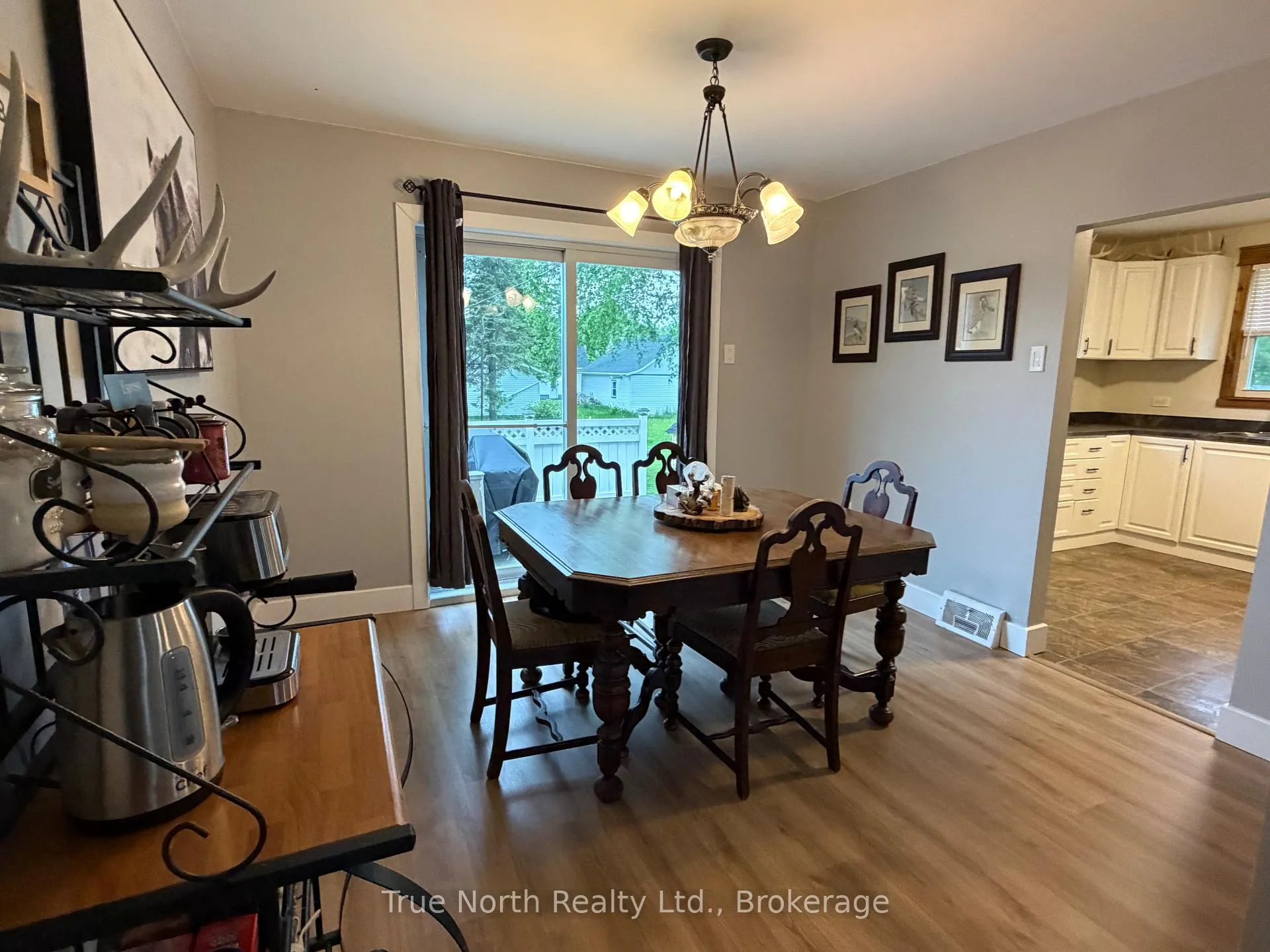 Photo 7 of 35 Devonshire Street, Kapuskasing — HOMEH