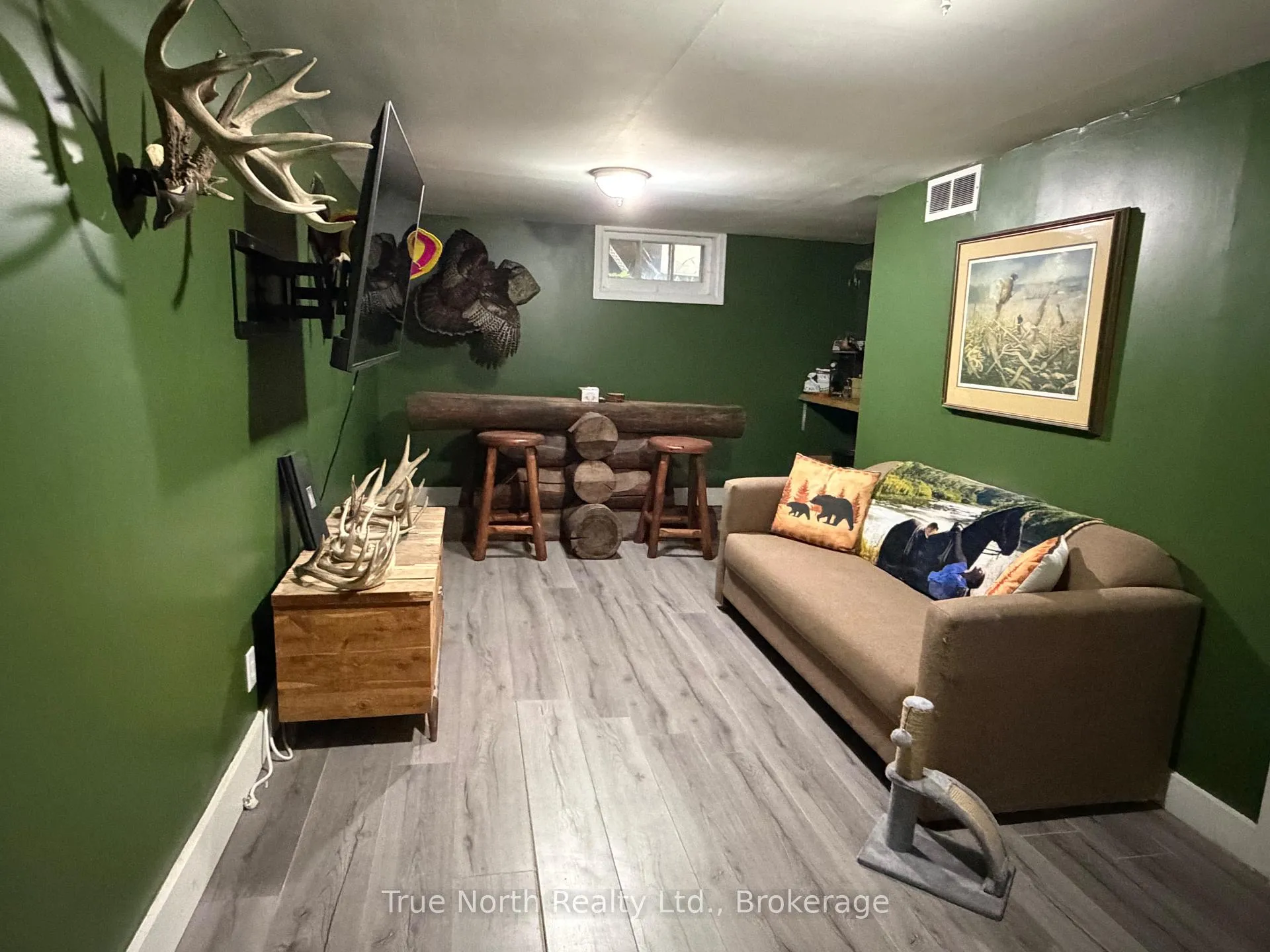 Photo 21 of 35 Devonshire Street, Kapuskasing — HOMEH
