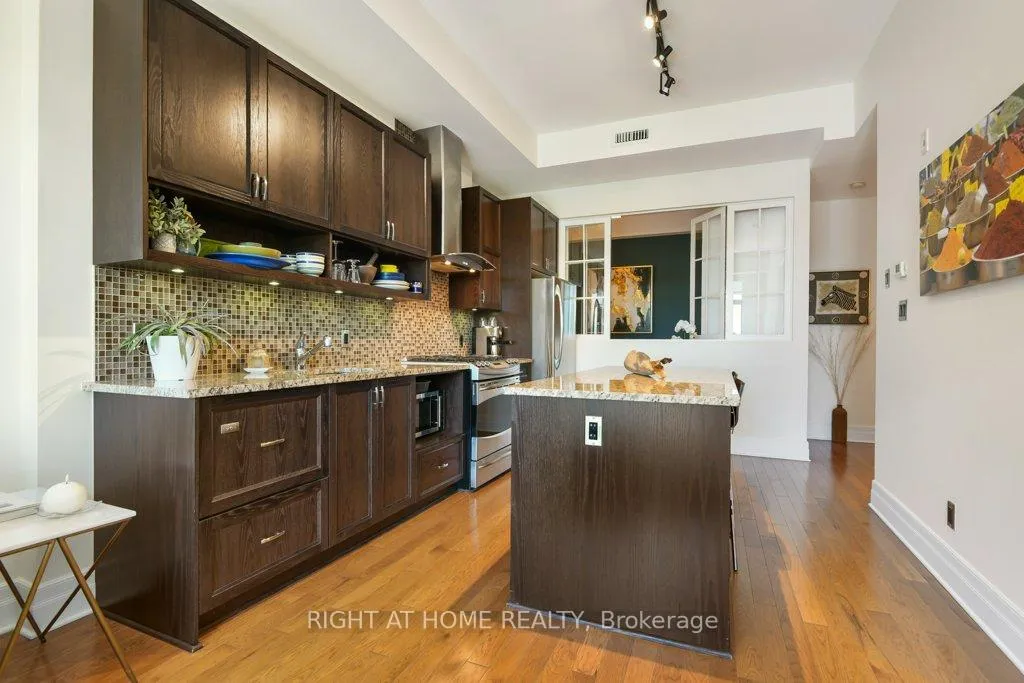 Photo 11 of Unit 409 - PH9, 808 Bronson Avenue, Ottawa, Dows Lake — HOMEH