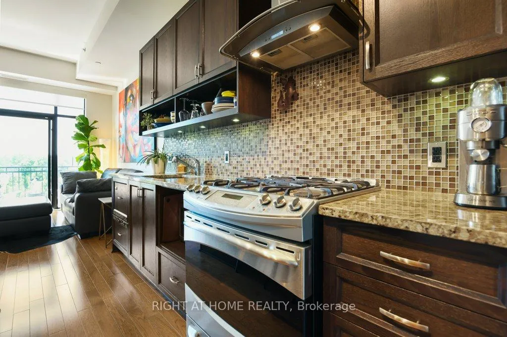 Photo 14 of Unit 409 - PH9, 808 Bronson Avenue, Ottawa, Dows Lake — HOMEH