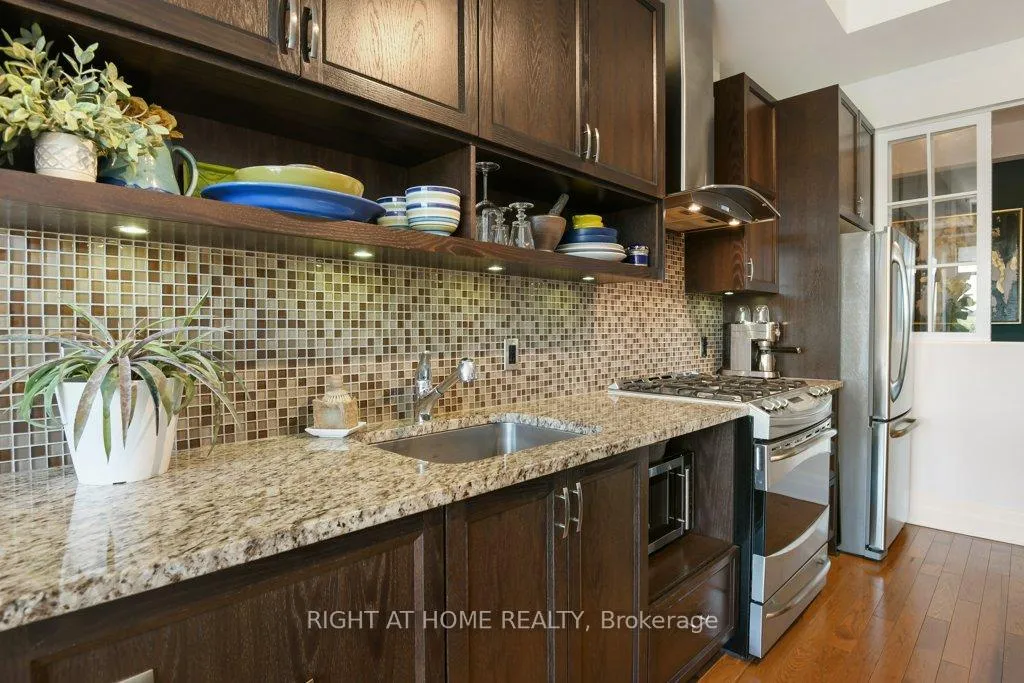 Photo 15 of Unit 409 - PH9, 808 Bronson Avenue, Ottawa, Dows Lake — HOMEH