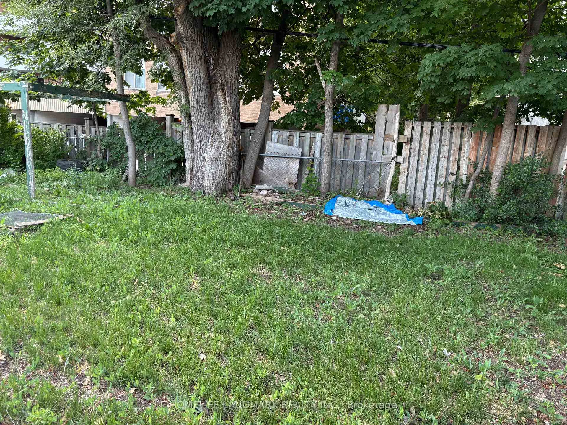Photo 20 of Unit ( Lower ), 36 Neddie Drive, Scarborough, Tam O'Shanter-Sullivan — HOMEH