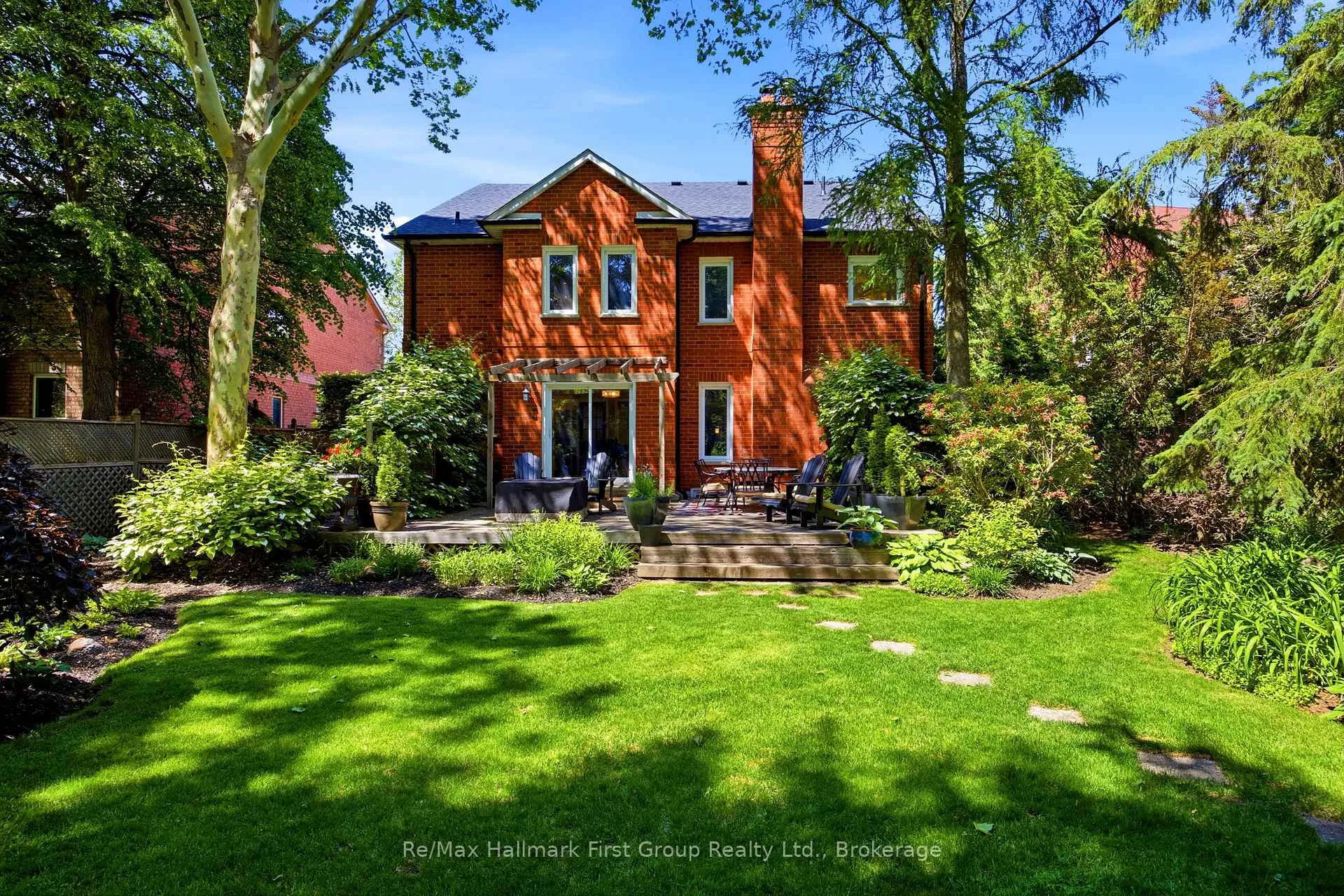 Photo 1 of 37 Kennett Drive, Whitby, Lynde Creek — HOMEH