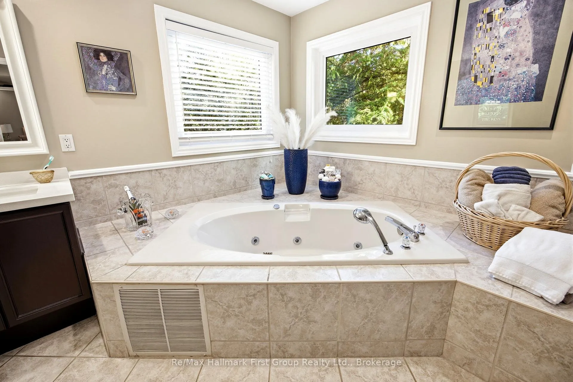 Photo 35 of 37 Kennett Drive, Whitby, Lynde Creek — HOMEH