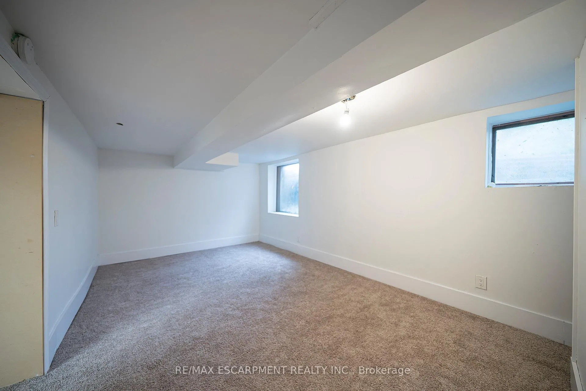 Photo 15 of 15 Margueretta Street, Brantford, Henderson-Sky Acres — HOMEH