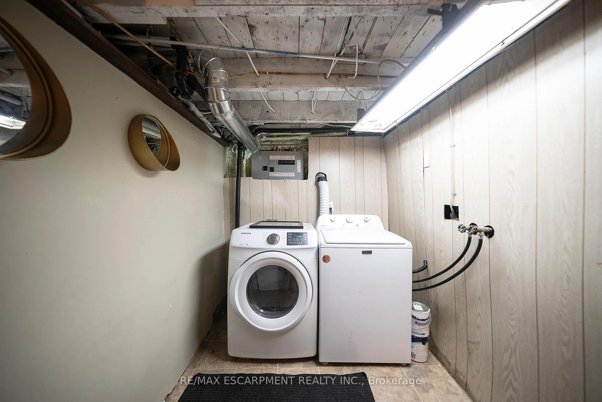 Photo 17 of 15 Margueretta Street, Brantford, Henderson-Sky Acres — HOMEH