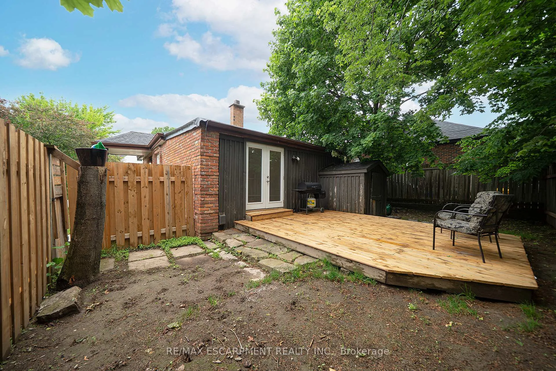 Photo 21 of 15 Margueretta Street, Brantford, Henderson-Sky Acres — HOMEH