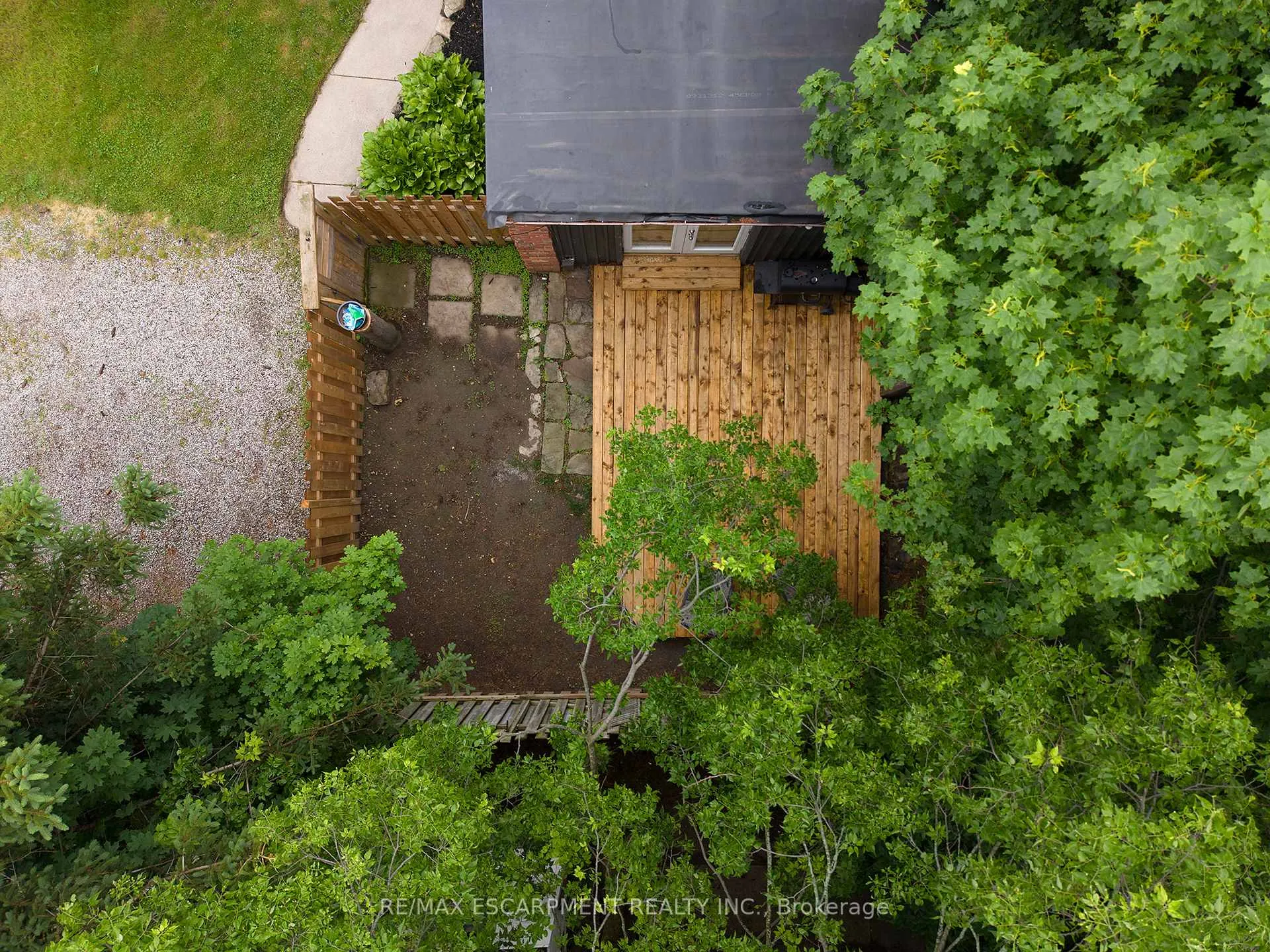 Photo 27 of 15 Margueretta Street, Brantford, Henderson-Sky Acres — HOMEH