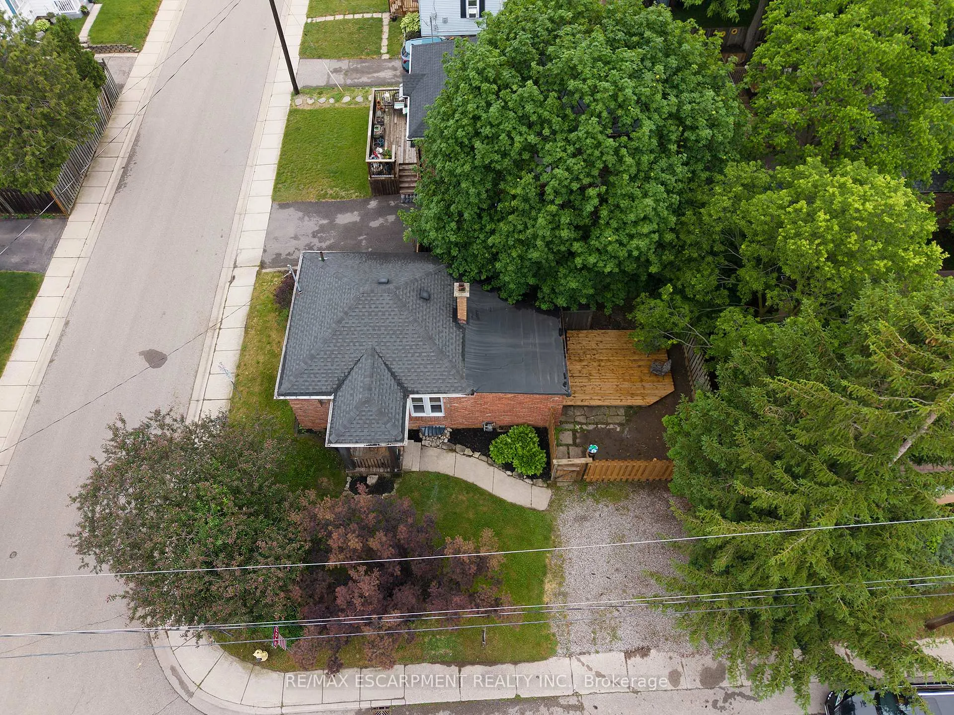 Photo 29 of 15 Margueretta Street, Brantford, Henderson-Sky Acres — HOMEH