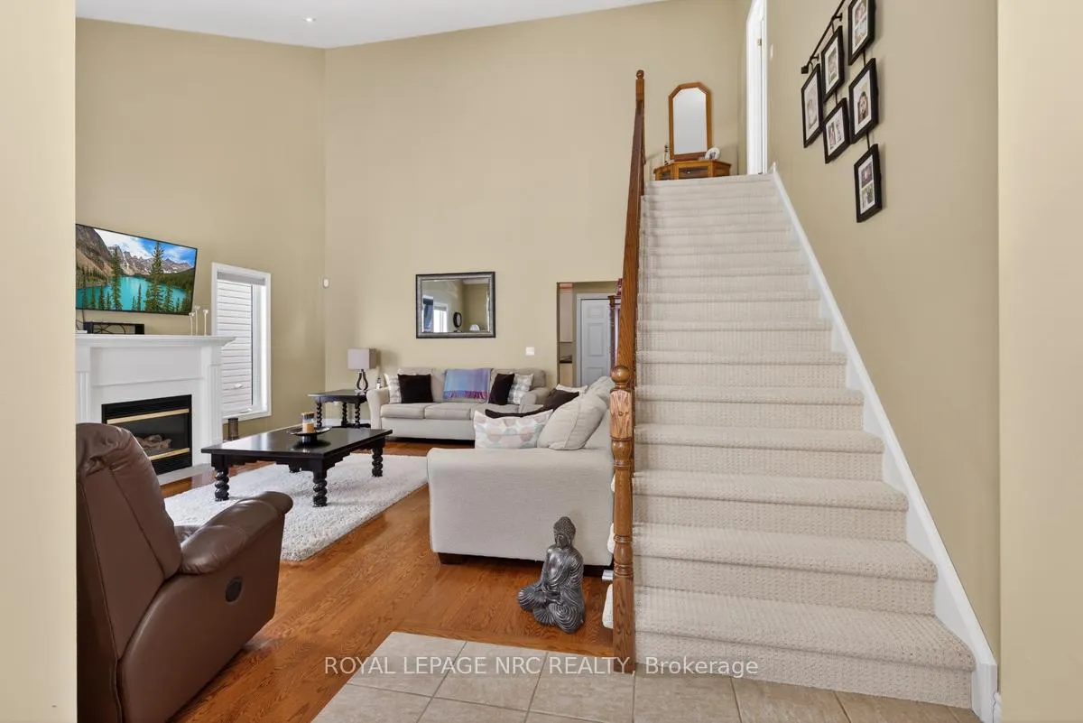 Photo 5 of 7 Mason Drive, Pelham, Fonthill — HOMEH