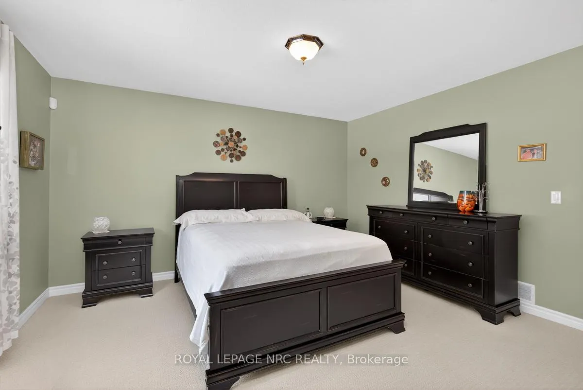 Photo 14 of 7 Mason Drive, Pelham, Fonthill — HOMEH
