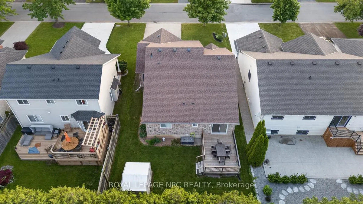 Photo 35 of 7 Mason Drive, Pelham, Fonthill — HOMEH