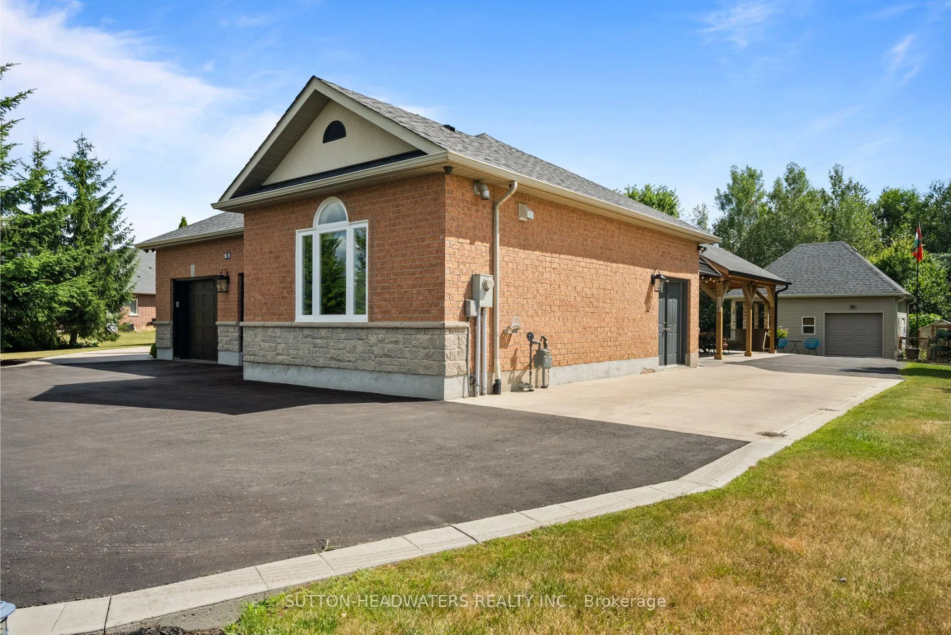 Photo 48 of 63 Brookhaven Crescent, East Garafraxa, Rural East Garafraxa — HOMEH