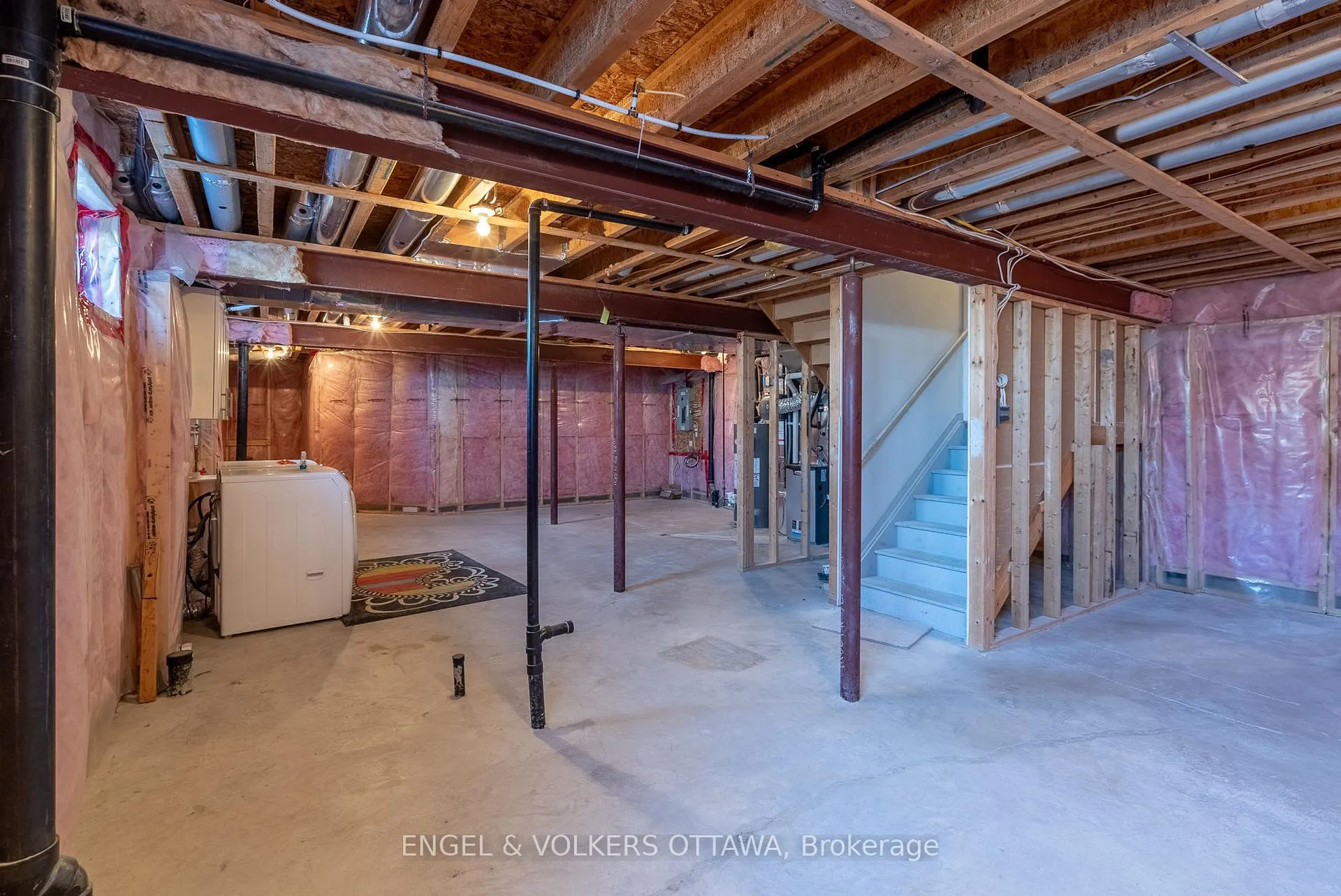 Photo 27 of 40 Tapadero Avenue, Ottawa, Kanata - Emerald Meadows/Trailwest — HOMEH