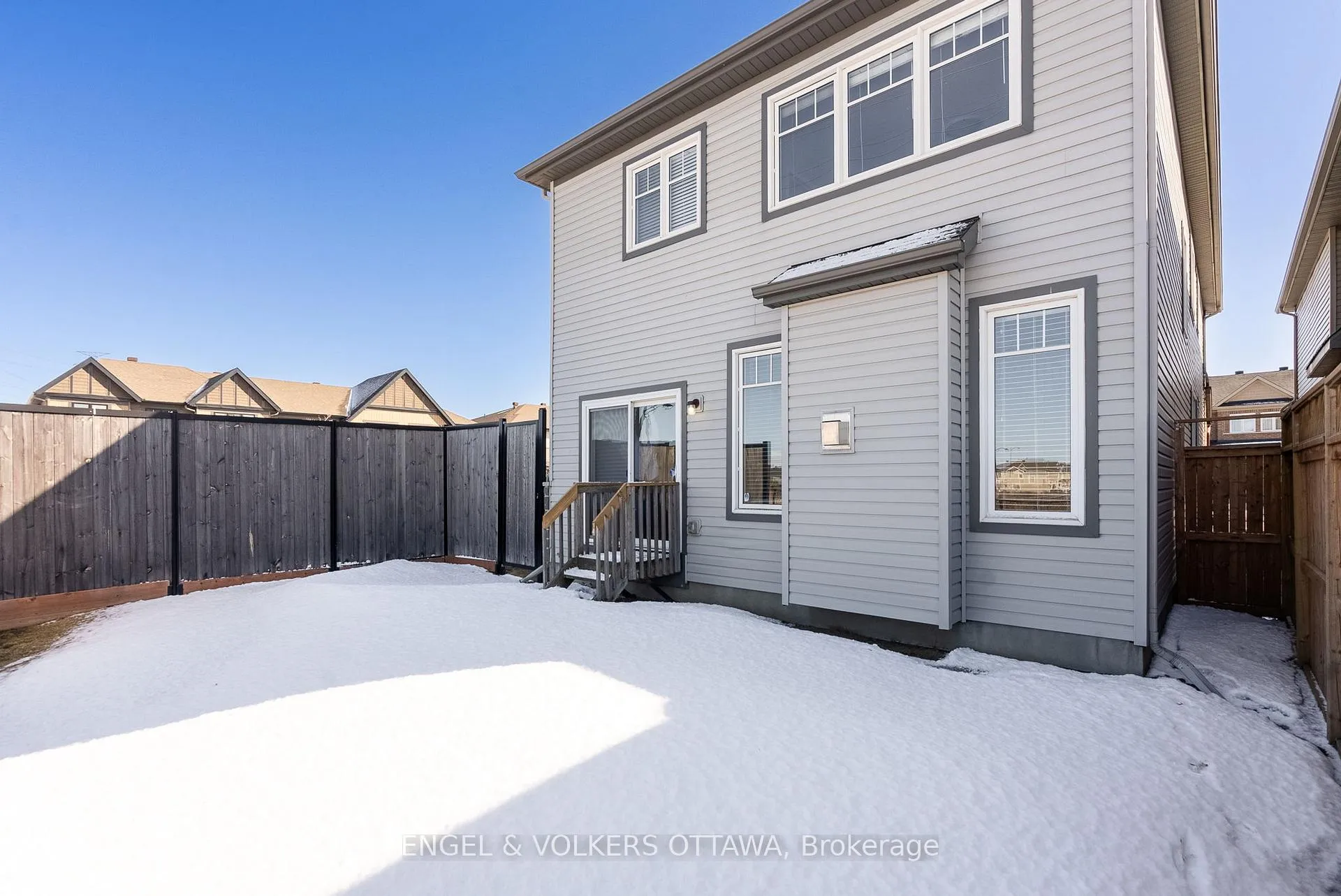 Photo 29 of 40 Tapadero Avenue, Ottawa, Kanata - Emerald Meadows/Trailwest — HOMEH