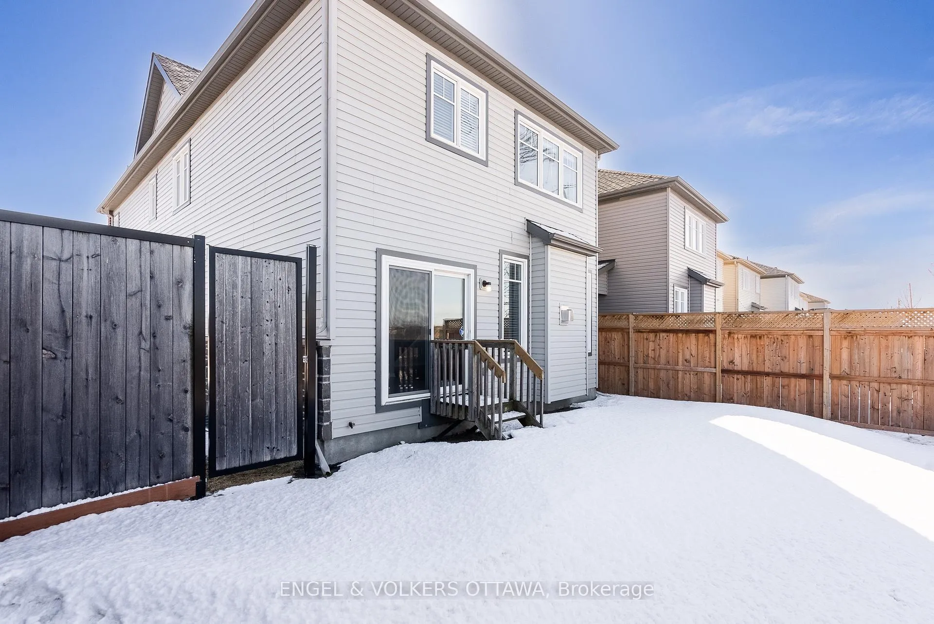 Photo 30 of 40 Tapadero Avenue, Ottawa, Kanata - Emerald Meadows/Trailwest — HOMEH
