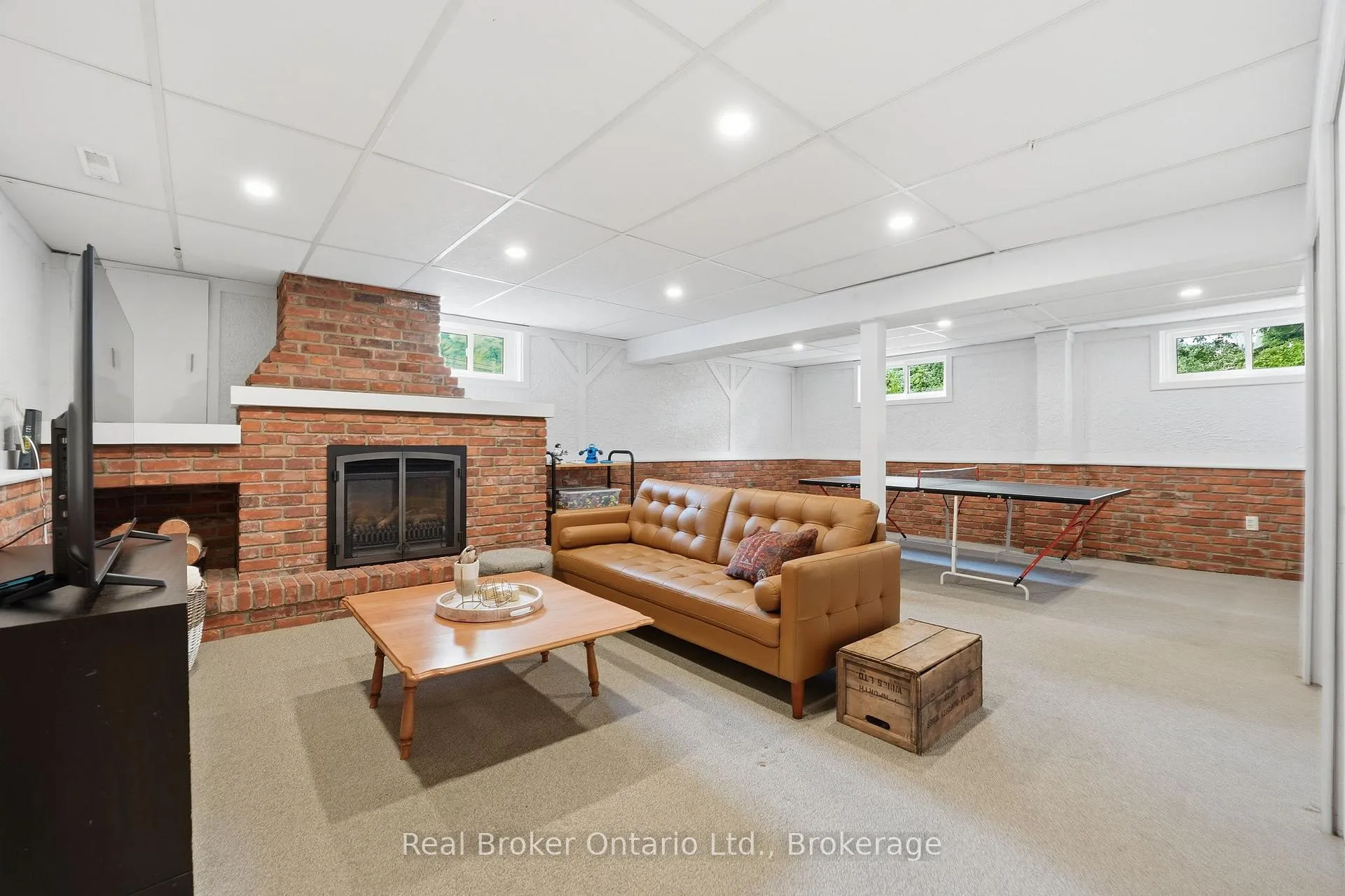 Photo 30 of 245 Applevale Court, Burlington, Shoreacres — HOMEH