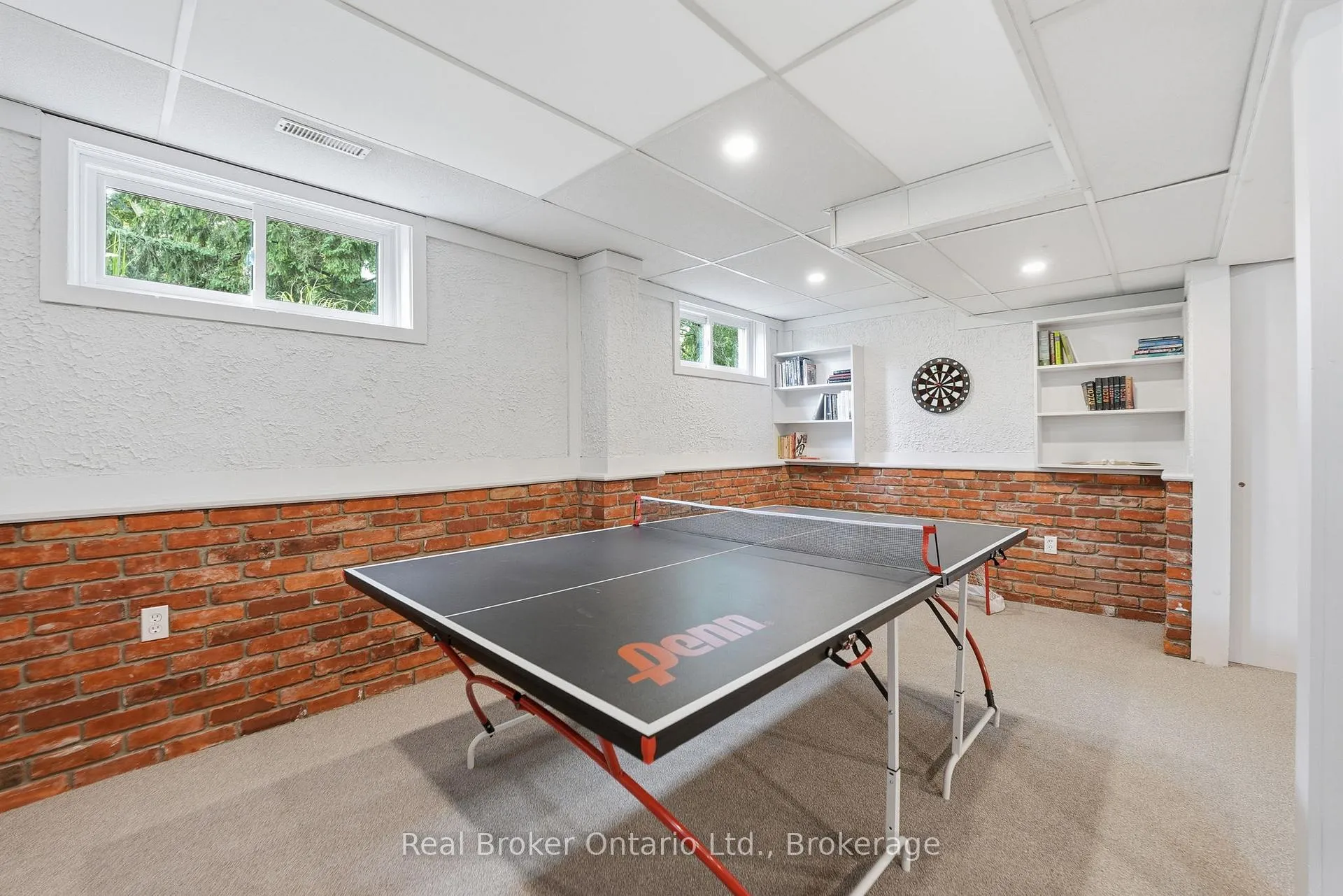 Photo 32 of 245 Applevale Court, Burlington, Shoreacres — HOMEH