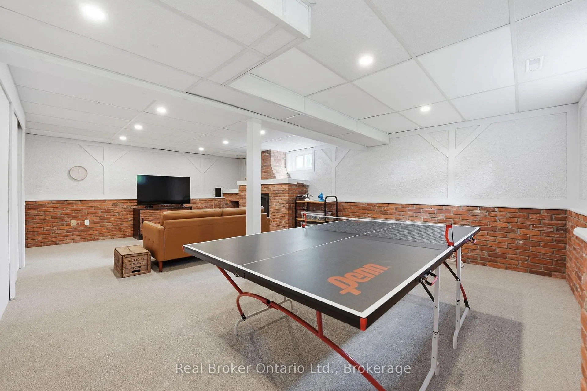 Photo 33 of 245 Applevale Court, Burlington, Shoreacres — HOMEH