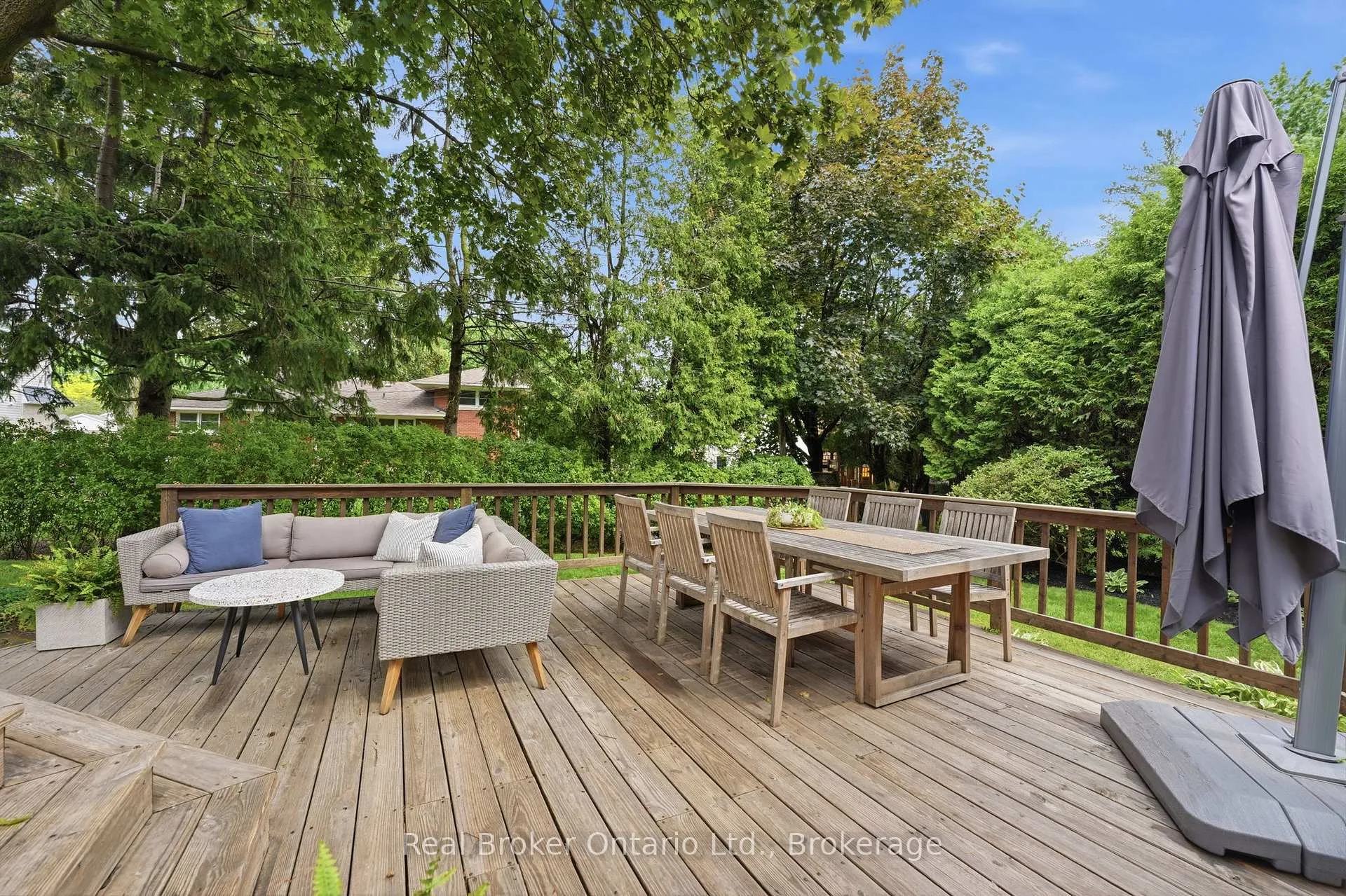 Photo 38 of 245 Applevale Court, Burlington, Shoreacres — HOMEH