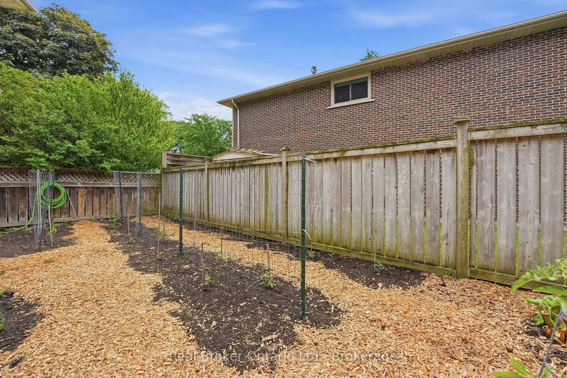 Photo 44 of 245 Applevale Court, Burlington, Shoreacres — HOMEH