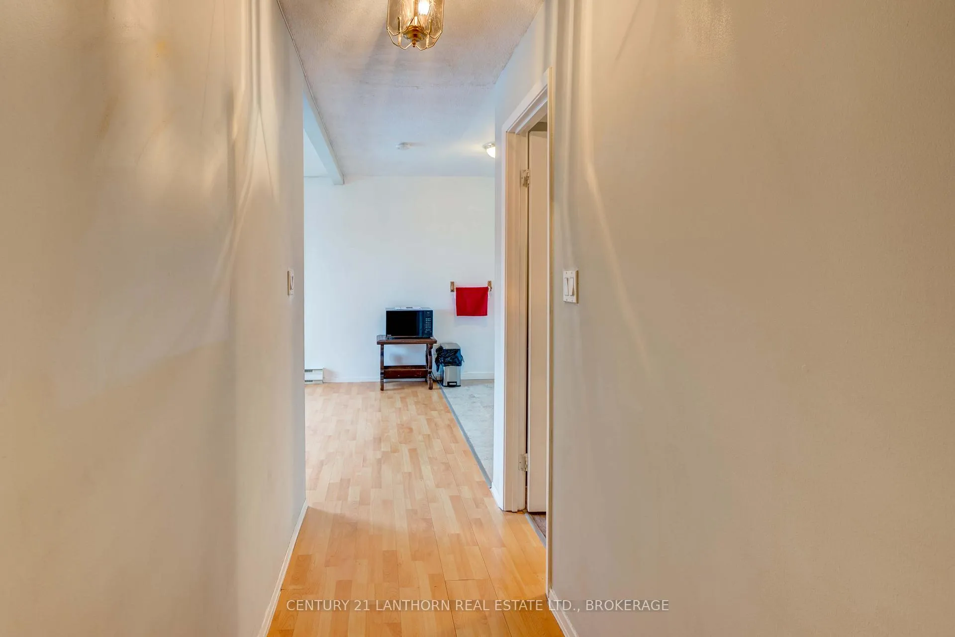 Photo 12 of Unit 309, 580 Armstrong Road, Kingston, East Gardiners Rd — HOMEH