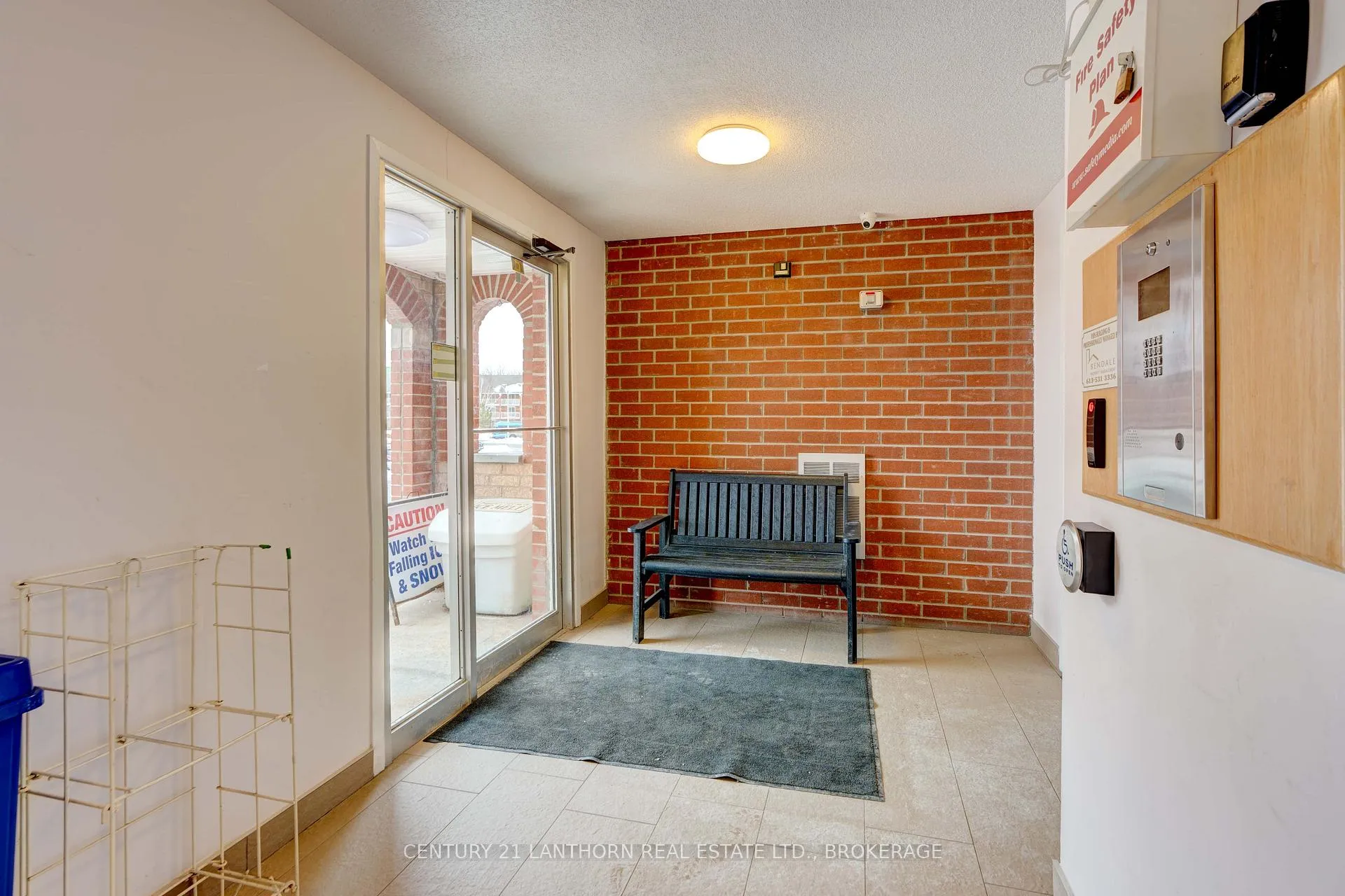 Photo 20 of Unit 309, 580 Armstrong Road, Kingston, East Gardiners Rd — HOMEH