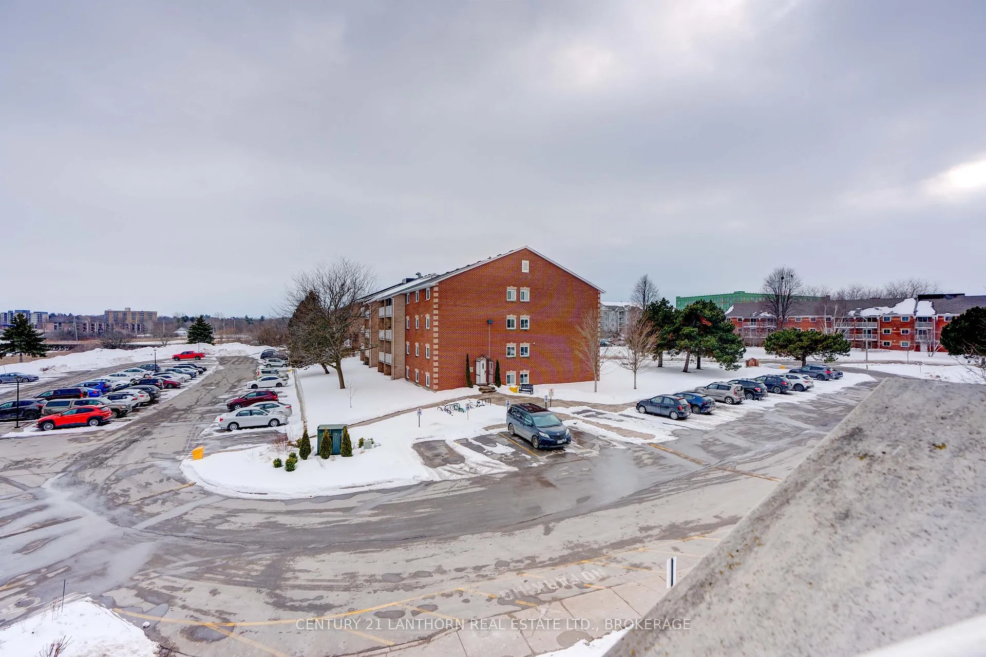 Photo 21 of Unit 309, 580 Armstrong Road, Kingston, East Gardiners Rd — HOMEH